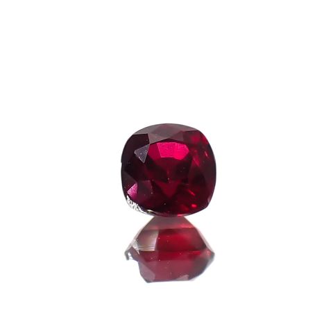 ルビー(宝石名ルビー)マダガスカル産 0.35ct 識別済[240326668]3.6x3.6mm前後