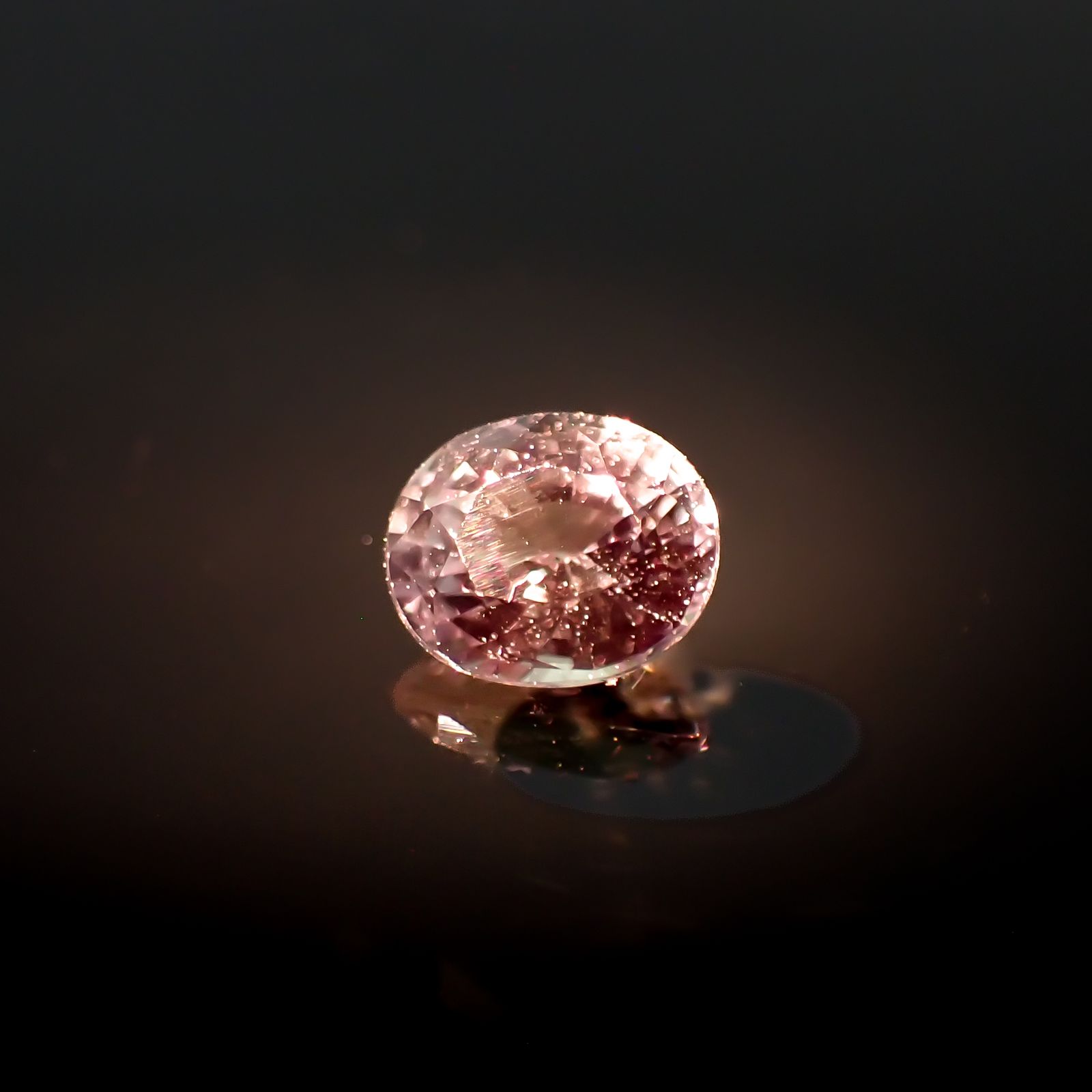 アレキサンドライト(宝石名アレキサンドライト)タンザニア産 0.39ct 識別済[230321353]4.5x3.8mm前後
