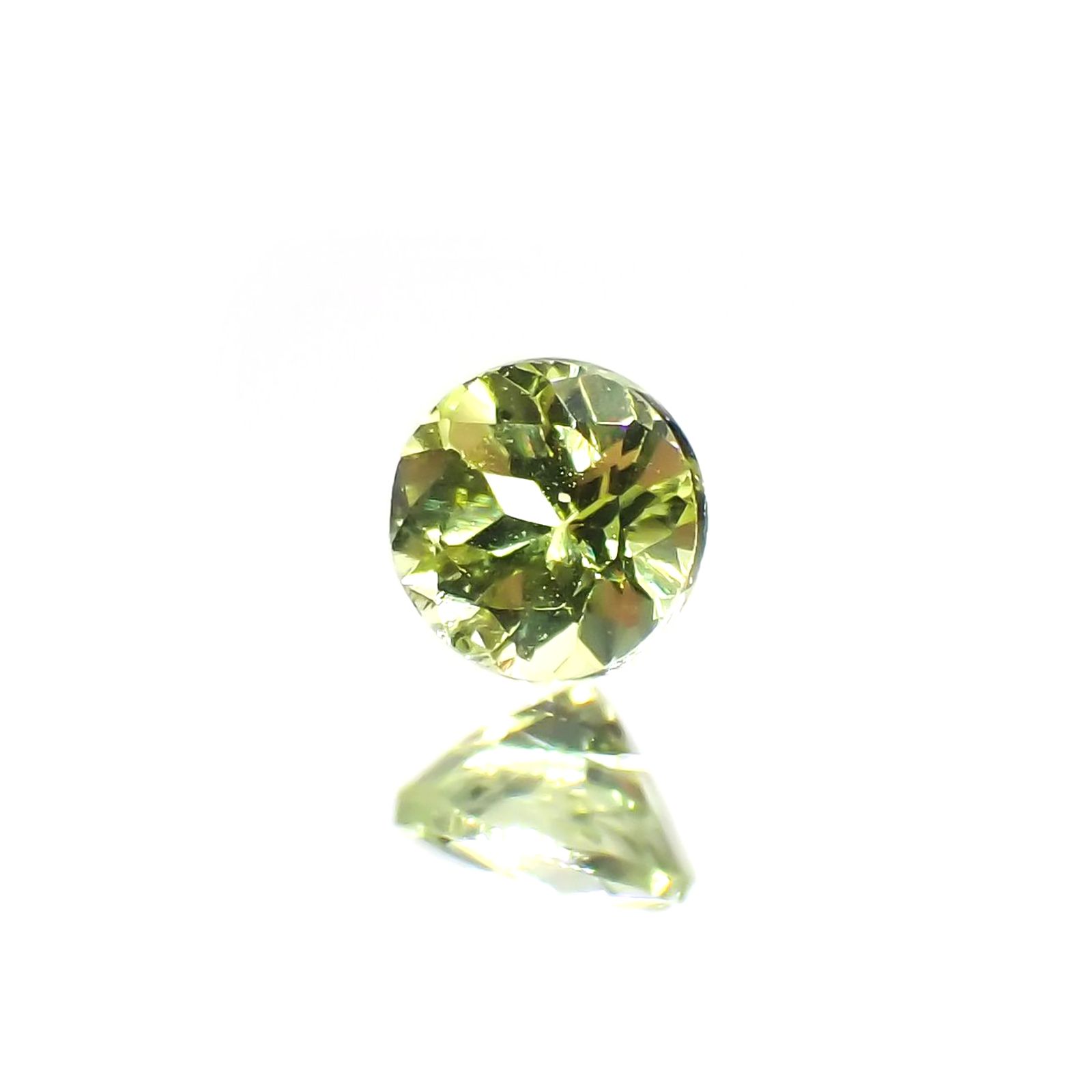 パロットクリソベリル(宝石名クリソベリル)インド産 0.12ct 識別済[220114520]2.7x2.7mm前後