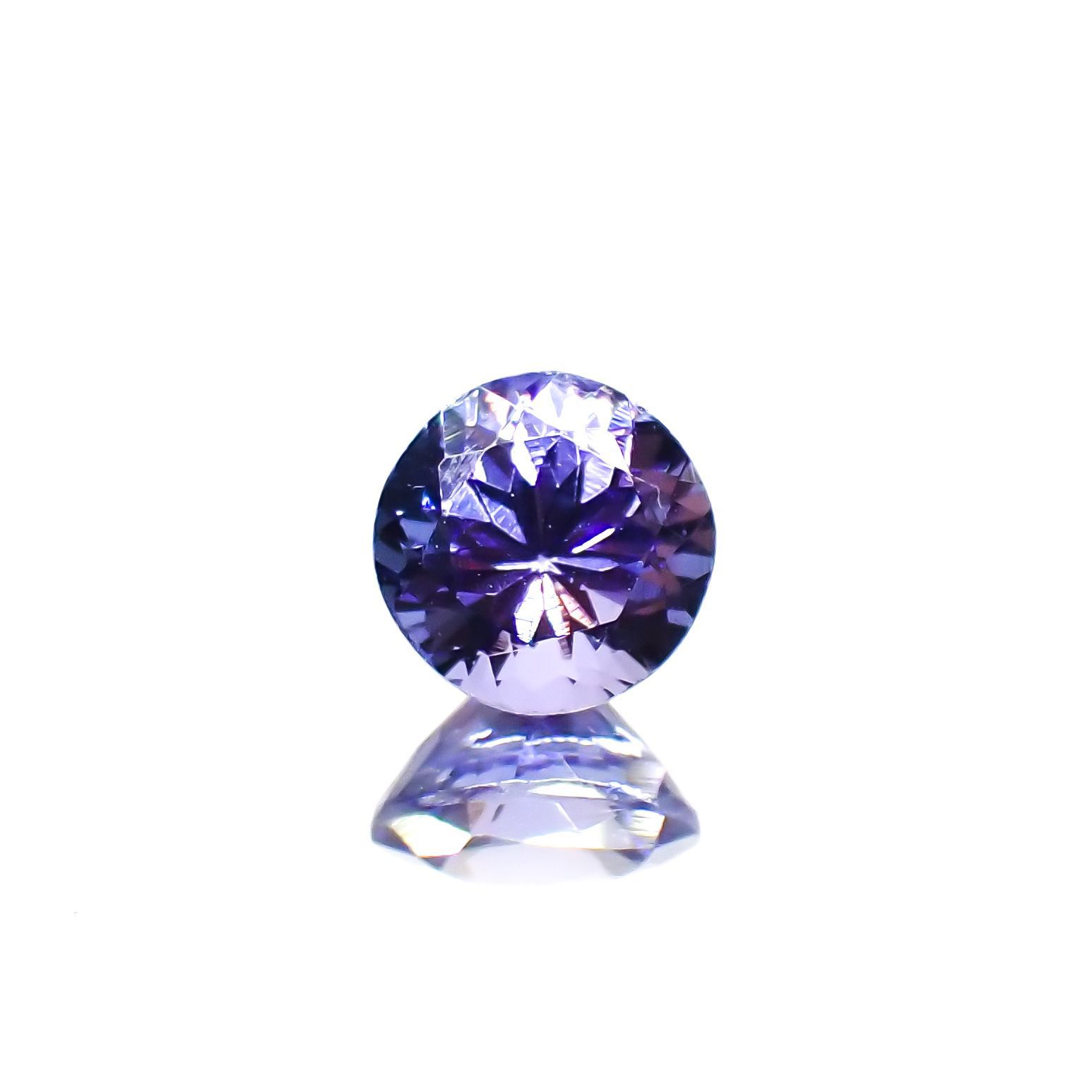タンザナイト(宝石名タンザナイト)タンザニア産 0.72ct 識別済[230120194]5.5x5.4mm前後