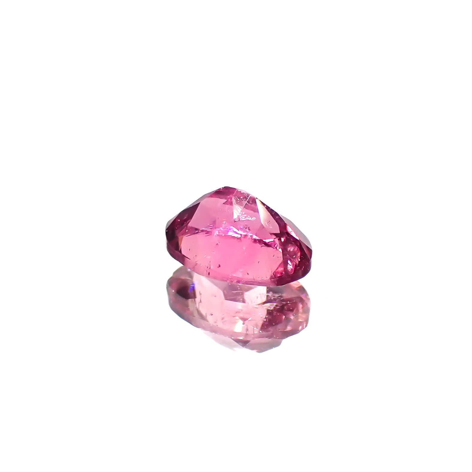 ルベライト ブラジル産 0.46ct[240628088]5.6x4.2mm前後