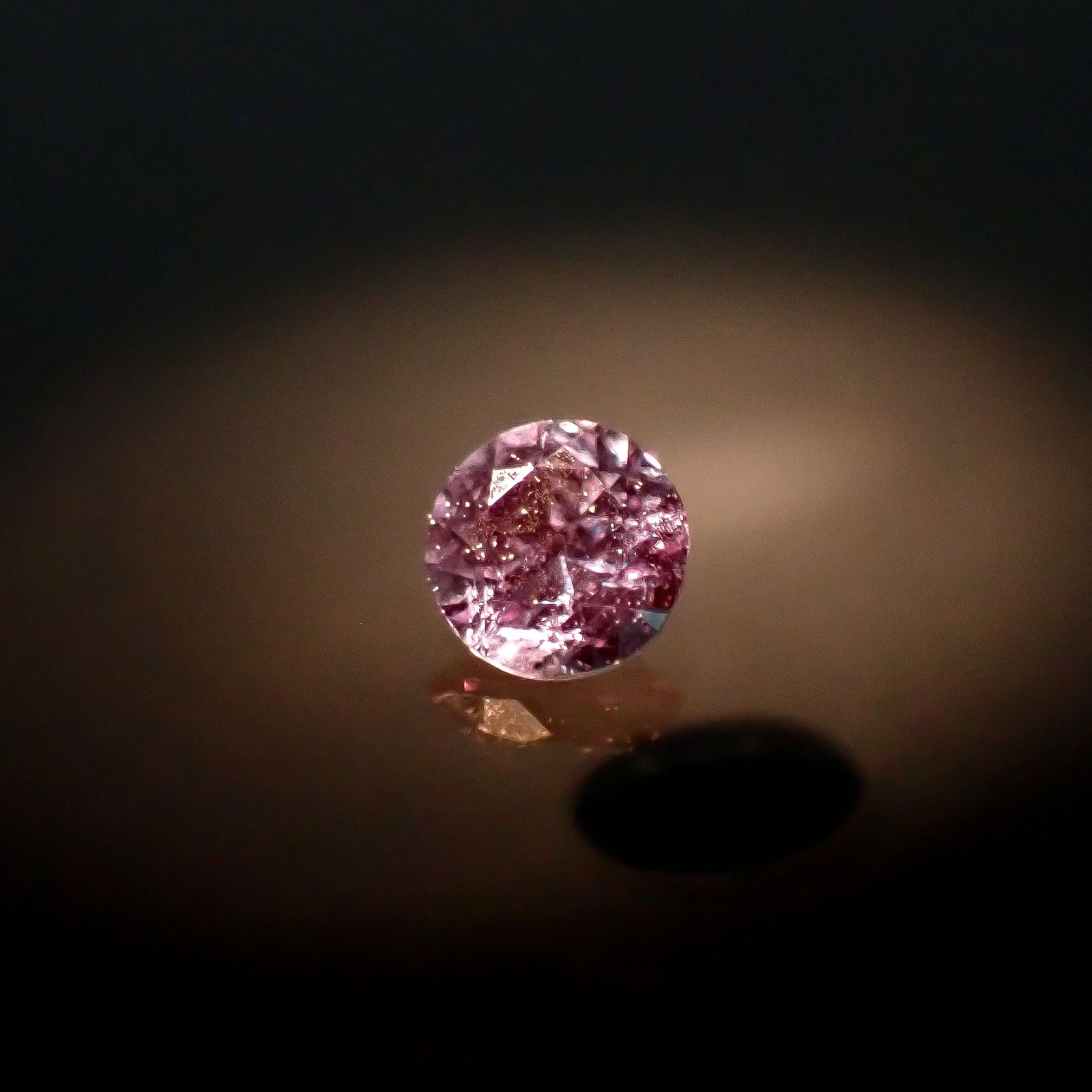 アレキサンドライト ロシア産 0.042ct [250329907]2x2mm前後