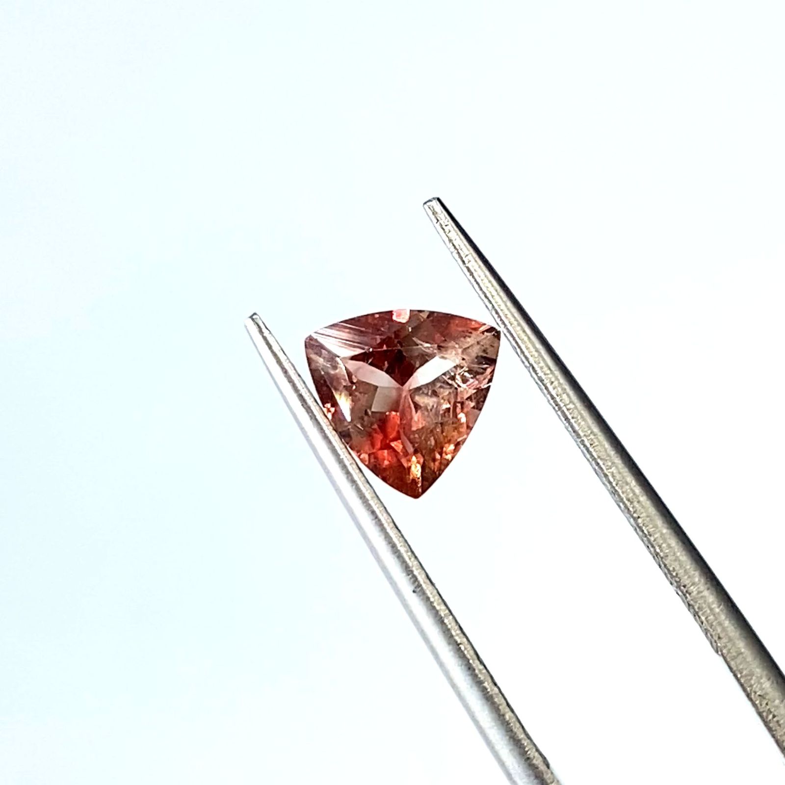 バイカラーアンデシン(宝石名アンデシン)チベット産 識別済 0.90ct