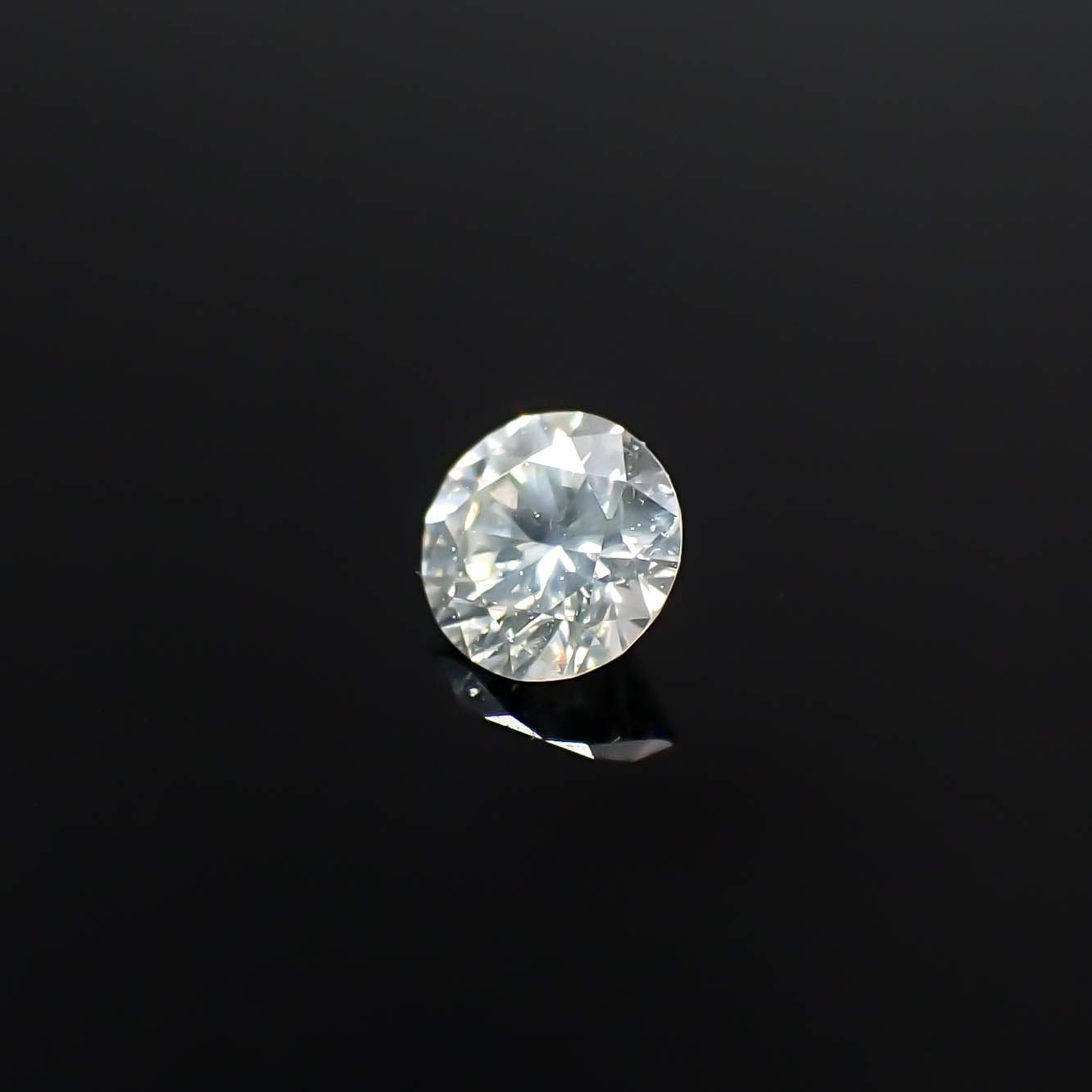 シルキーダイヤモンド 0.082ct [250730767]2.7x2.7mm前後