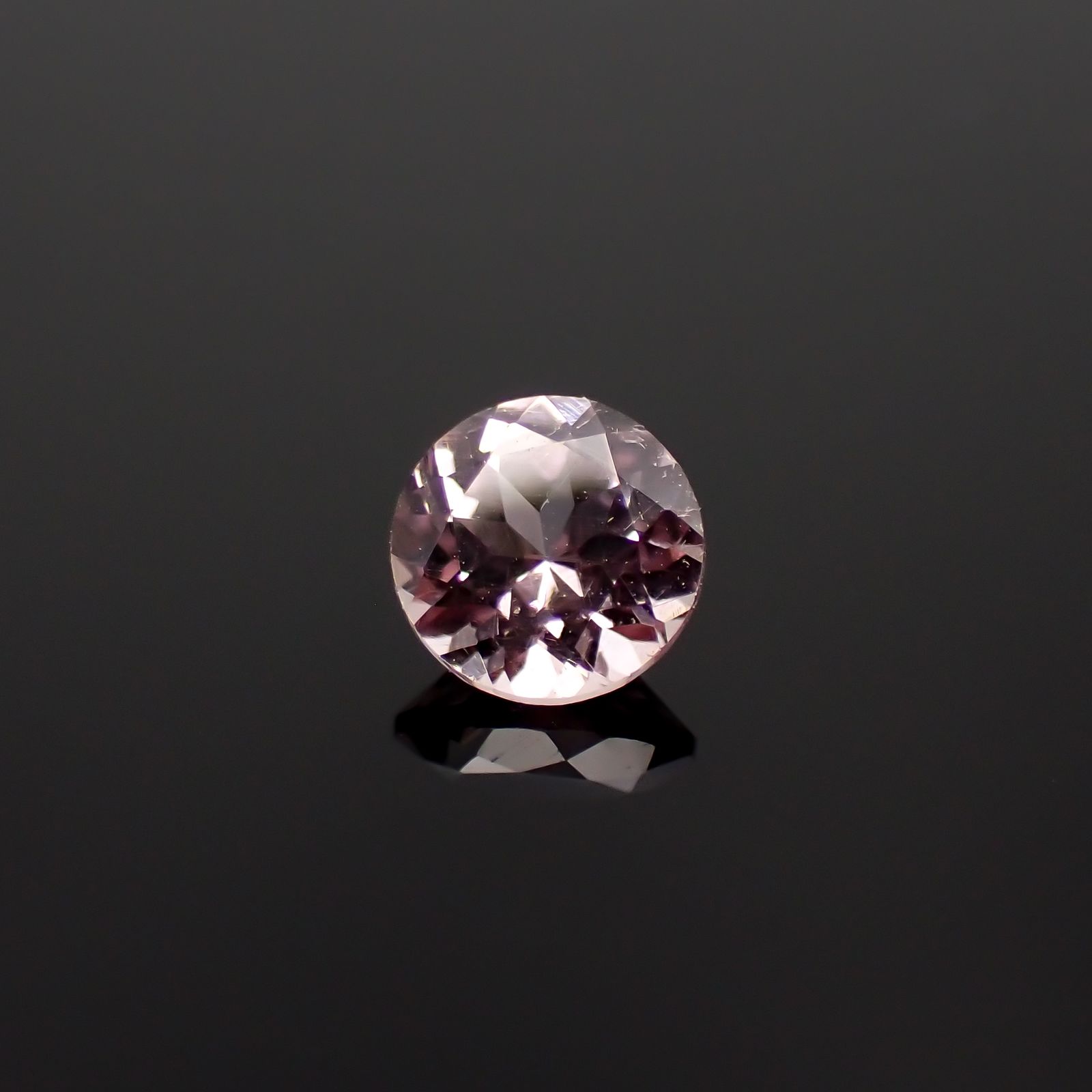 ドラゴンガーネット タンザニア産 0.59ct[231224544]5x5mm前後