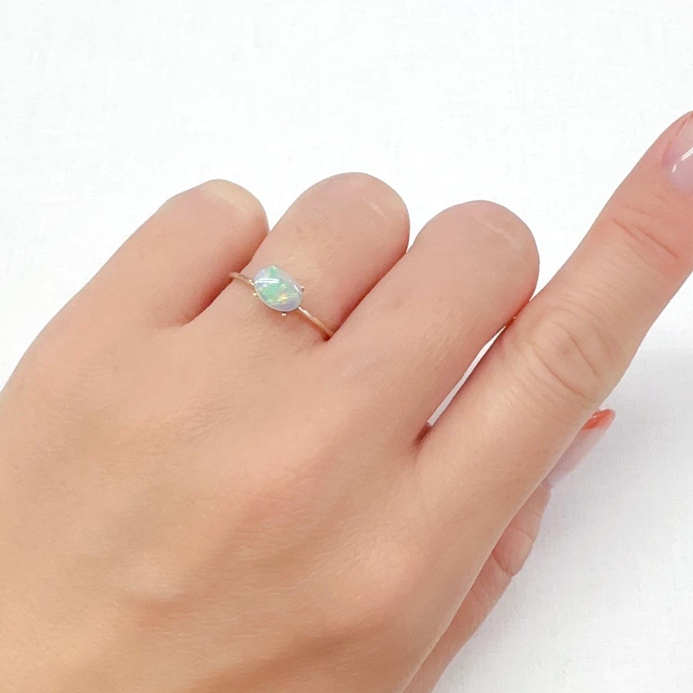 オパール オーストラリア産 0.32ct[240427328]7x5.1mm前後