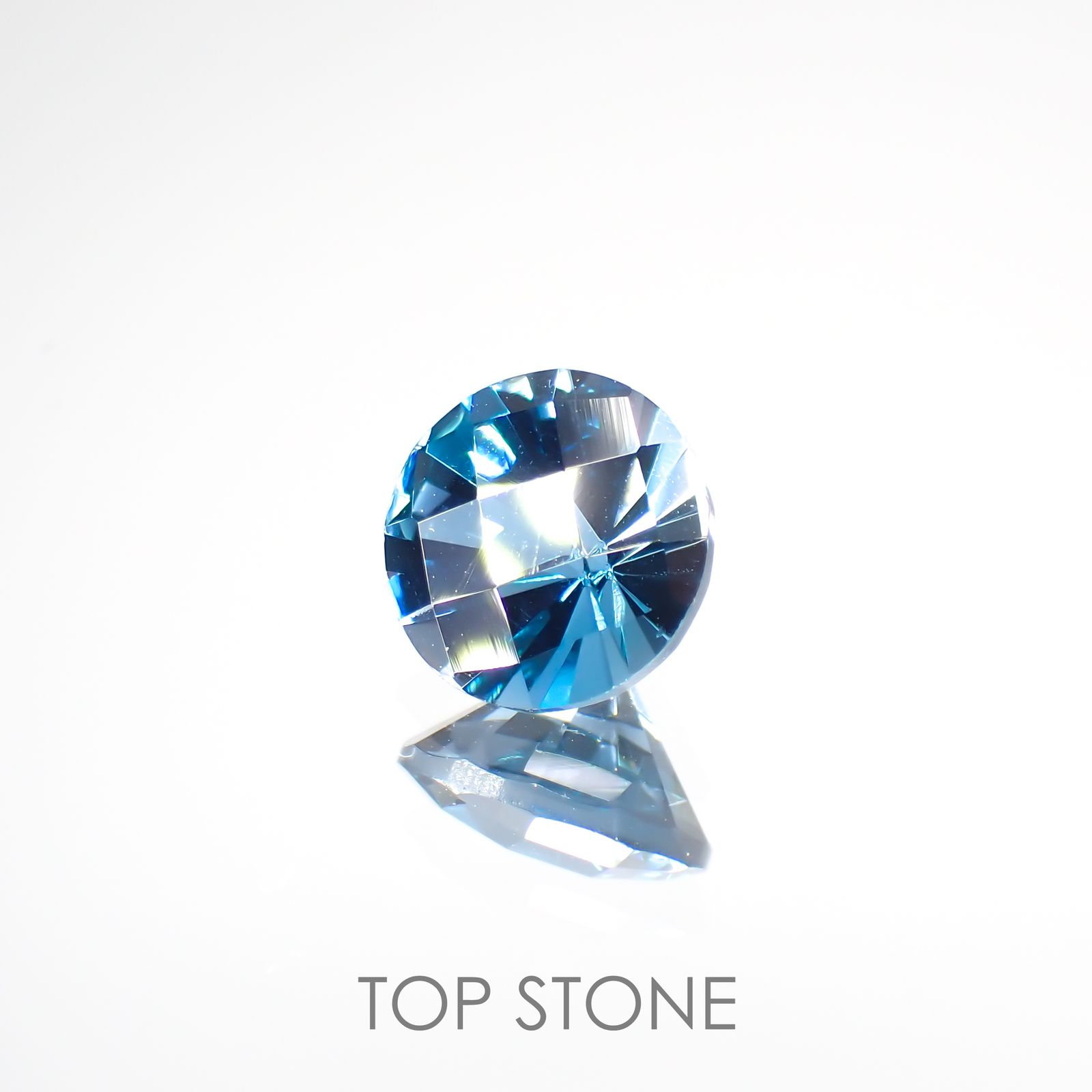 ◇チェッカーカット◇ロンドンブルートパーズ(宝石名ブルー・トパーズ) ブラジル産 1.23ct 識別済[210913042]6.5×6.5mm前後