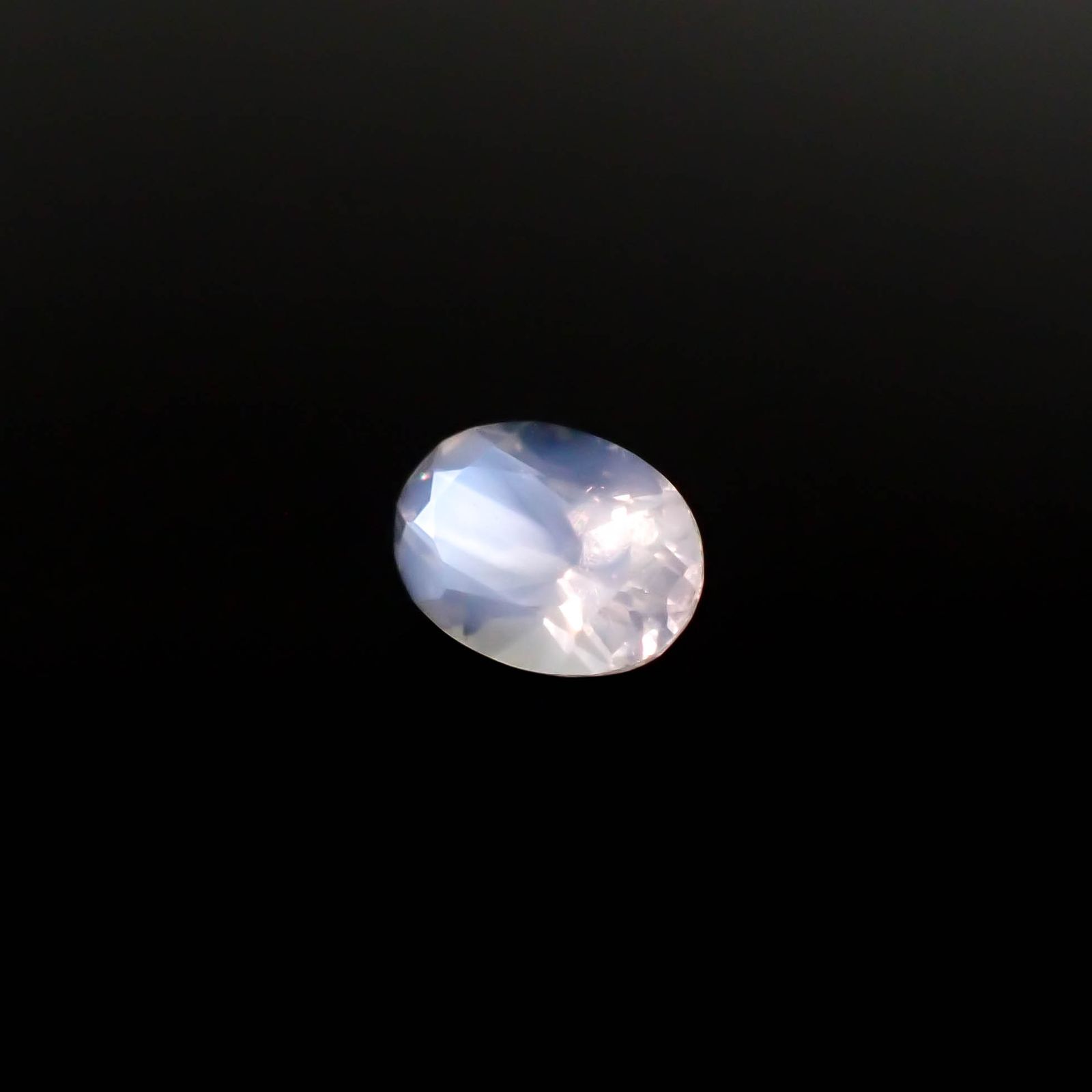 ムーンストーン(宝石名オーソクレース)インド/スリランカ産 0.71ct 識別済[240527738]7x4.9mm前後