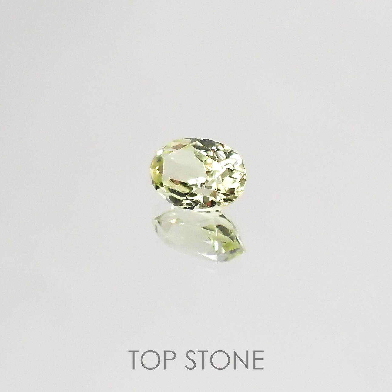 シリマナイト インド産 ルース 0.52ct[210610677]6×4.2mm前後
