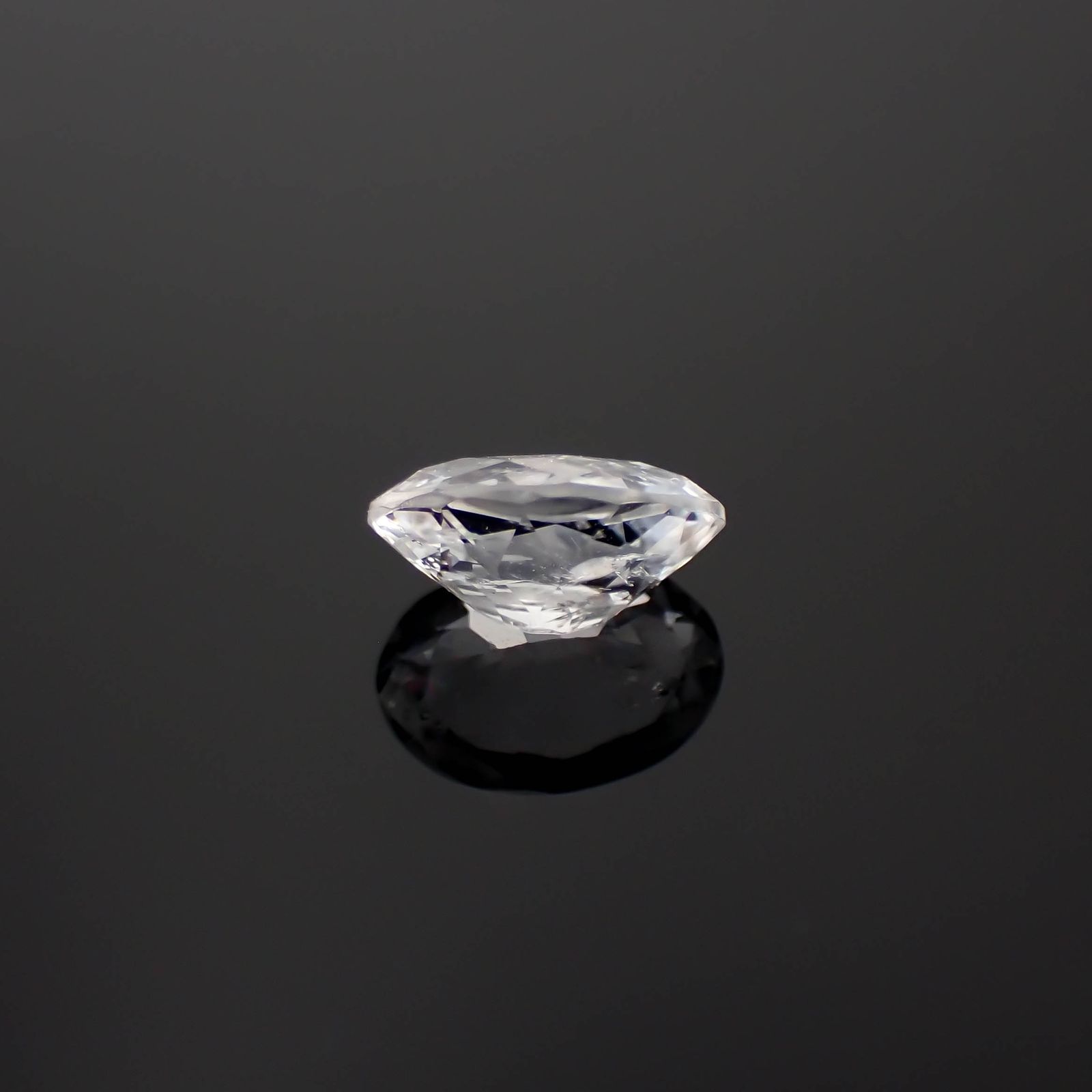 ユークレース(宝石名ユークレース)マダガスカル産 0.48ct 識別済[230722860]6.1x4.3mm前後