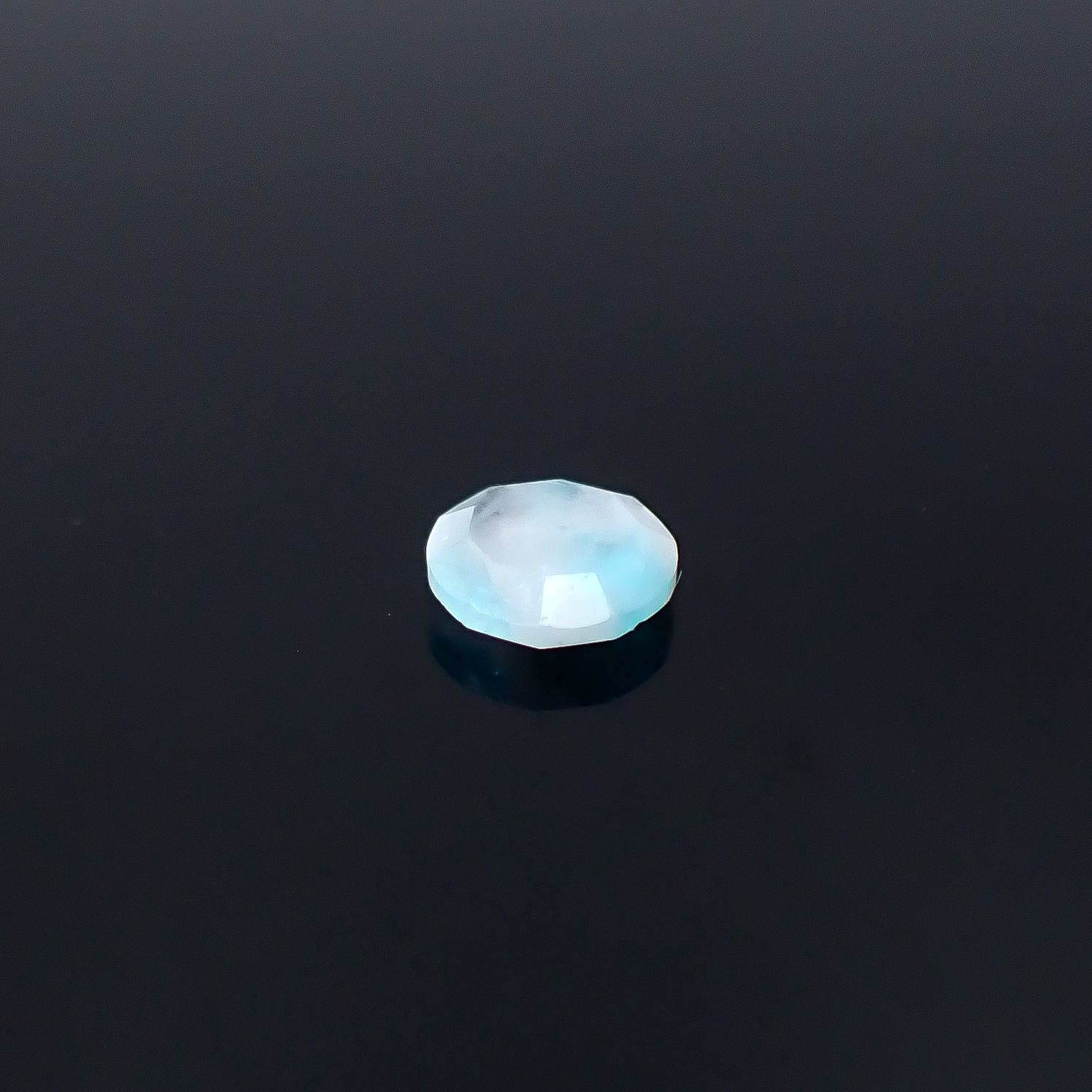 ◇リバーシブル◇パライバトルマリンインクォーツ ブラジル産 0.36ct / 5.1x5.1mm前後 [251231451]