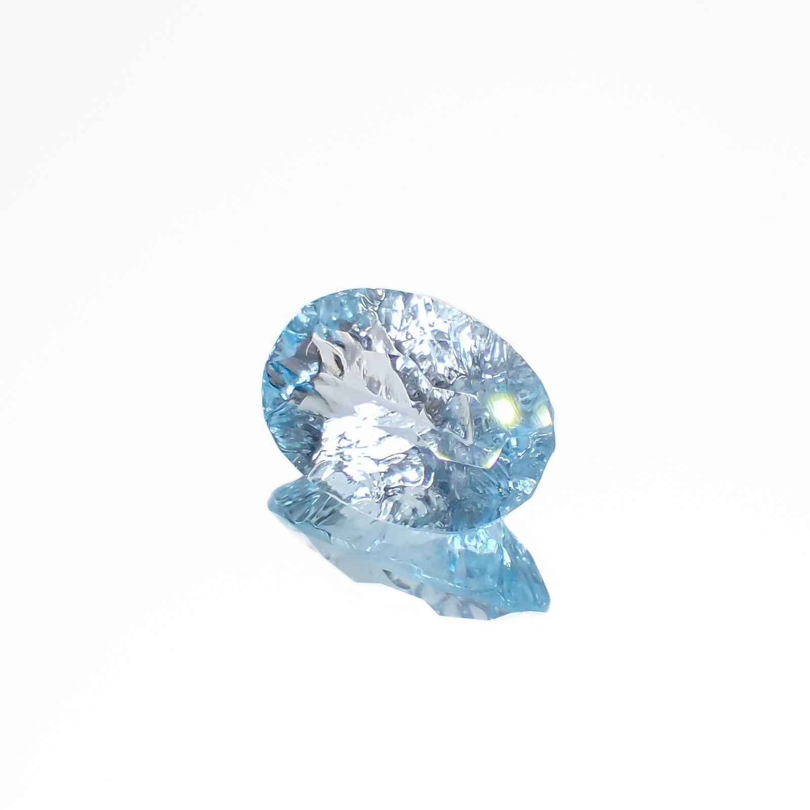 ◇カスタムカット◇ブルートパーズ ブラジル産 3.58ct[221219335]11.8x8.1mm前後