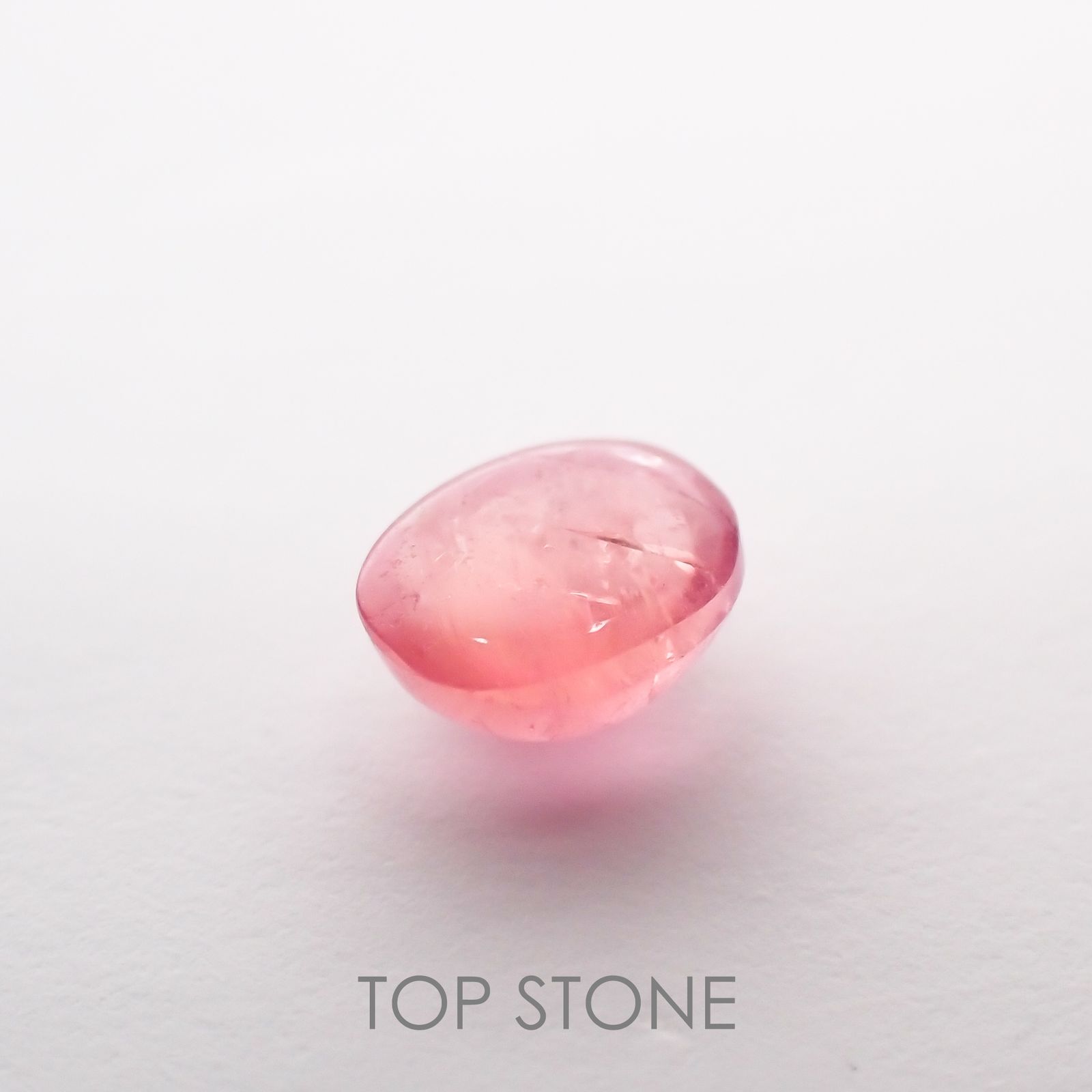 ペツォッタイト(ラズベリル) マダガスカル産 ルース 0.28ct[210611139]4.2×3.2mm前後
