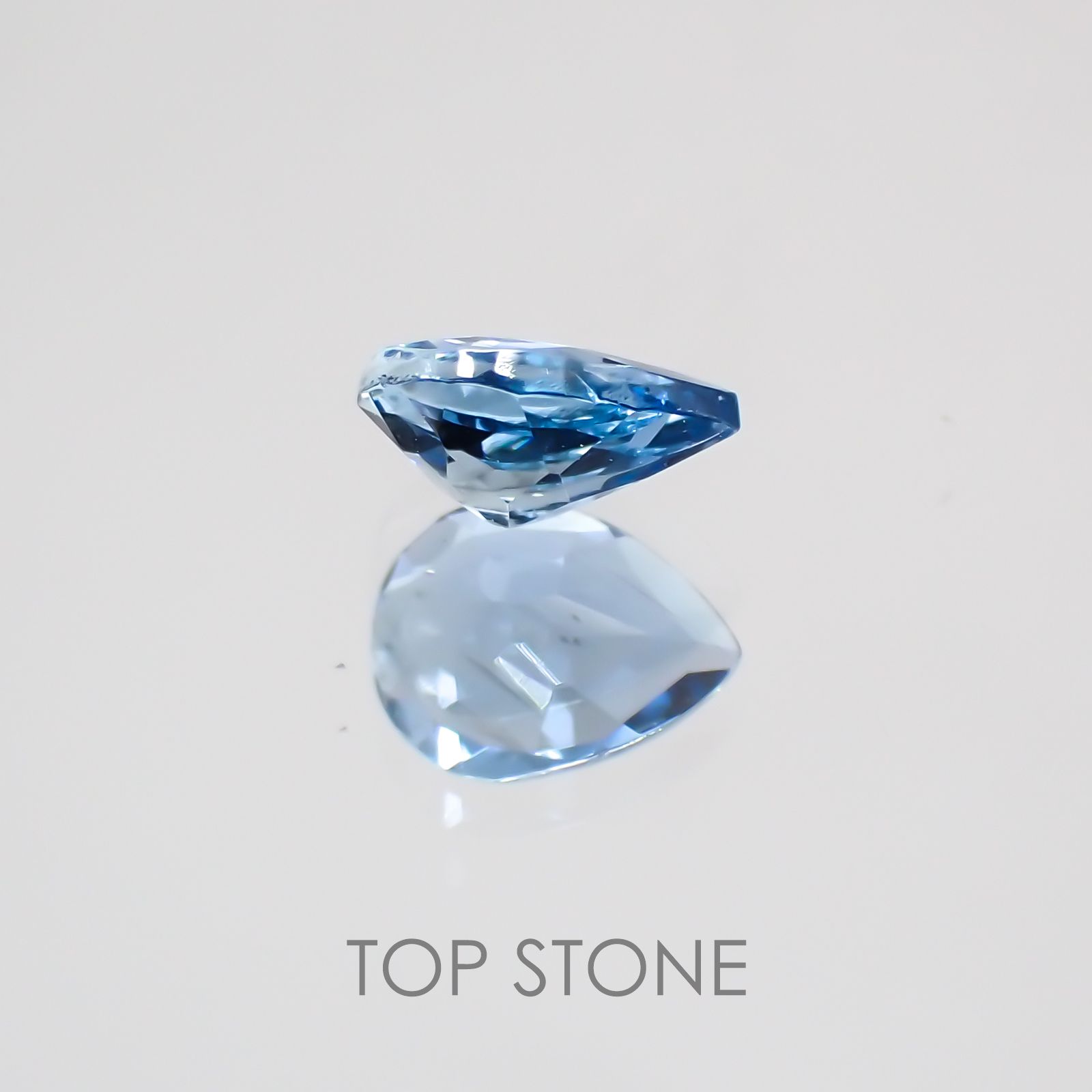 サンタマリア アクアマリン ブラジル産 ルース 0.24ct[210310155]5×3.9mm前後