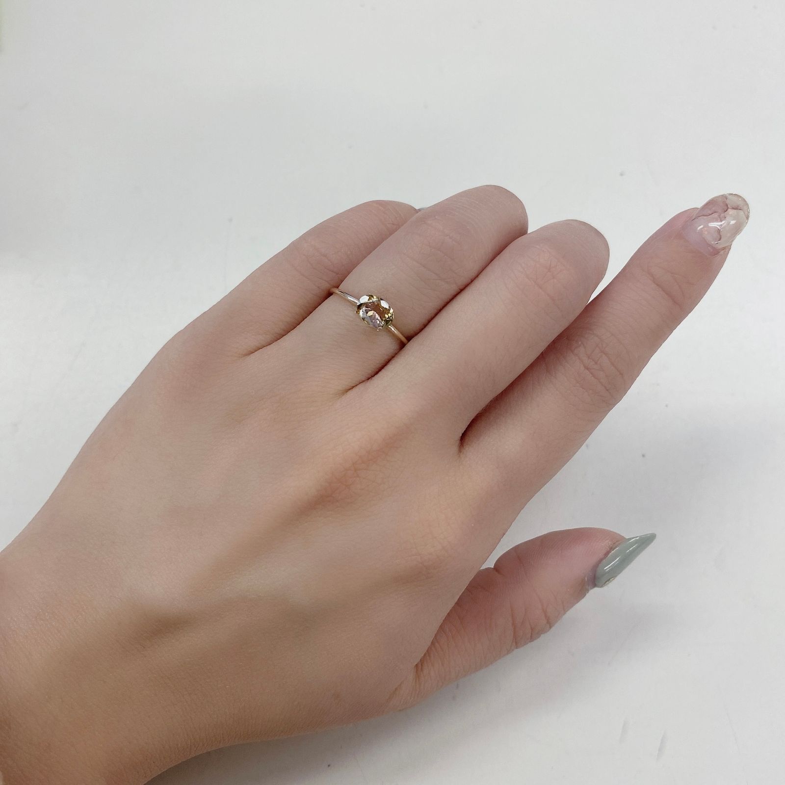 バイカラートルマリン ブラジル・アフリカ産 ルース 0.56ct[210410453]6.8×4.9mm前後