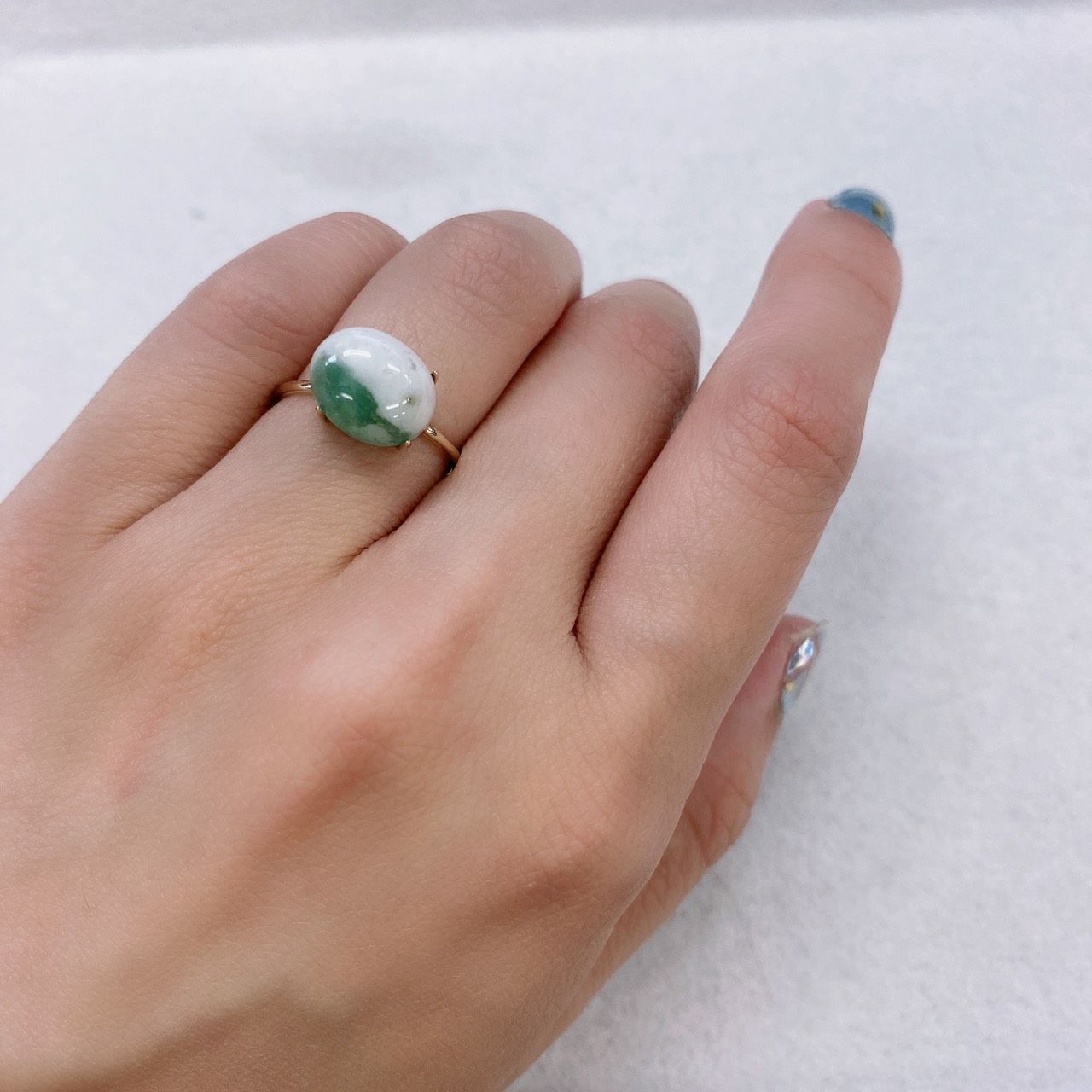 マトリックスエメラルド(エメラルドインクォーツ/フェルドスパー) ブラジル産 3.71ct[210812260]11.2×9mm前後