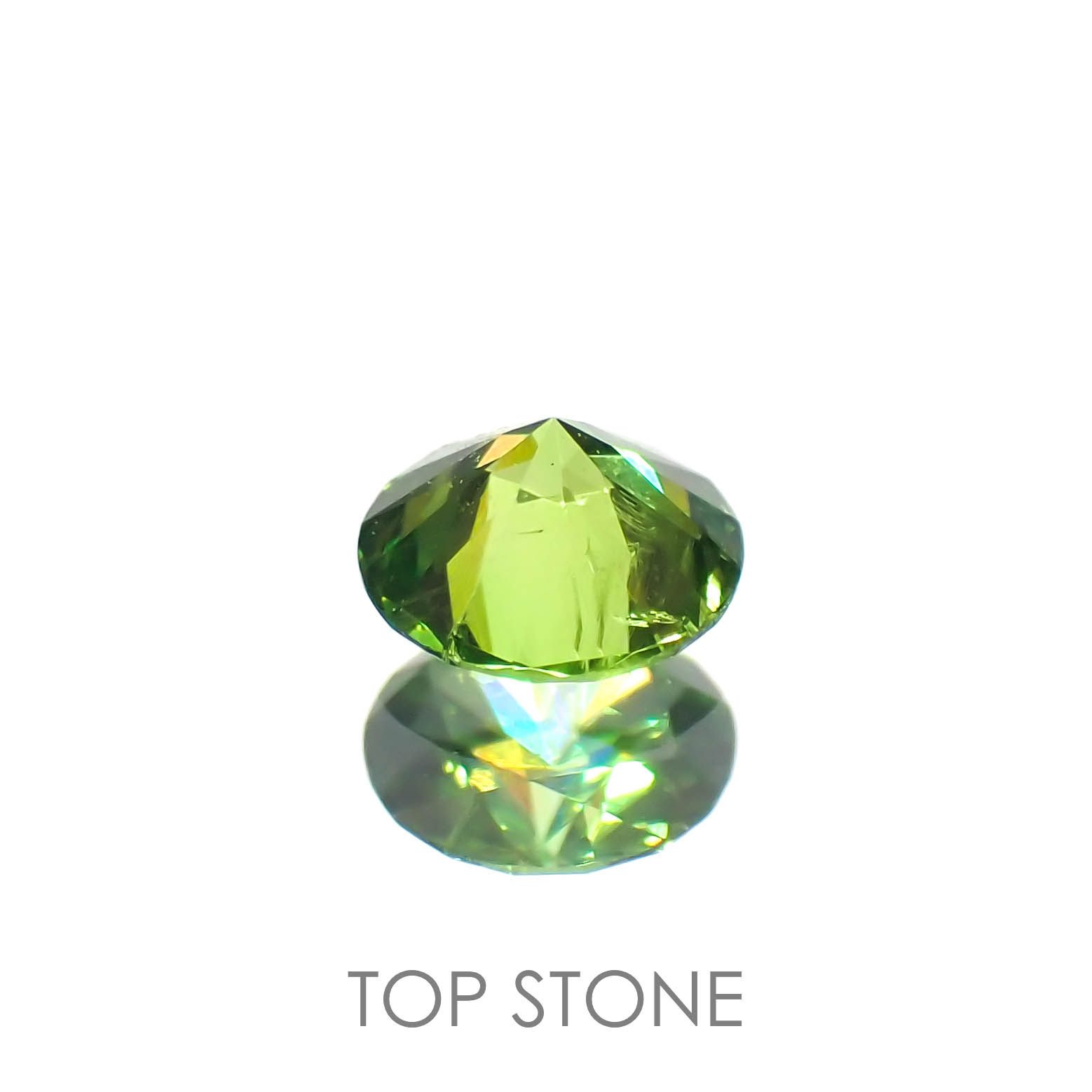 デマントイドガーネット ロシア産 0.11ct[221119173]2.9x3mm前後