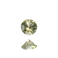パラサイティックペリドット(宝石名ペリドット)採取地：ロシア 0.038ct 識別済[220616244]2.1x2.1mm前後