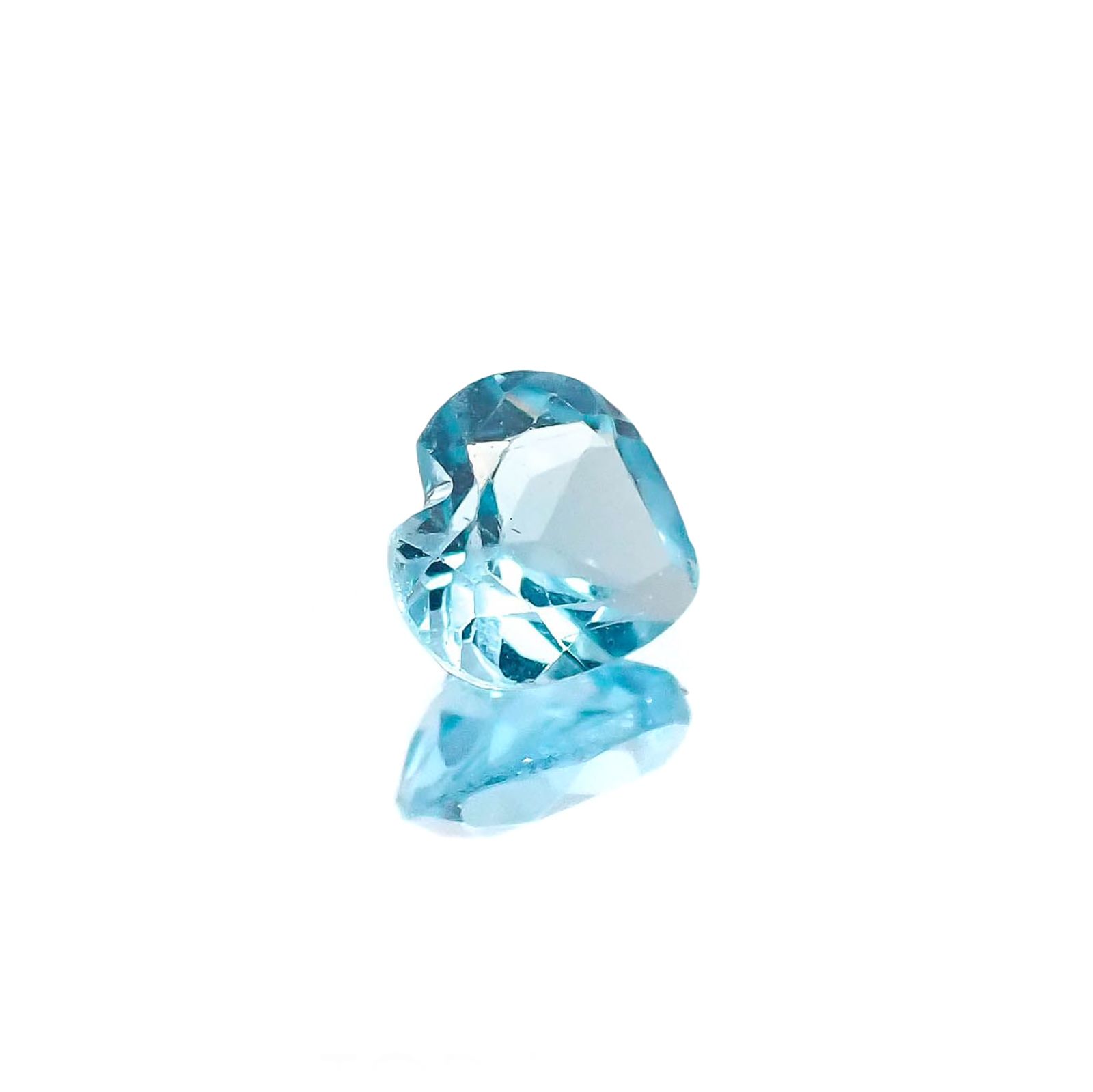 <ランダムセレクト1個販売> アパタイト ハートカット ブラジル産 0.35ct前後 / 5x5mm前後 [20074203-PAC]