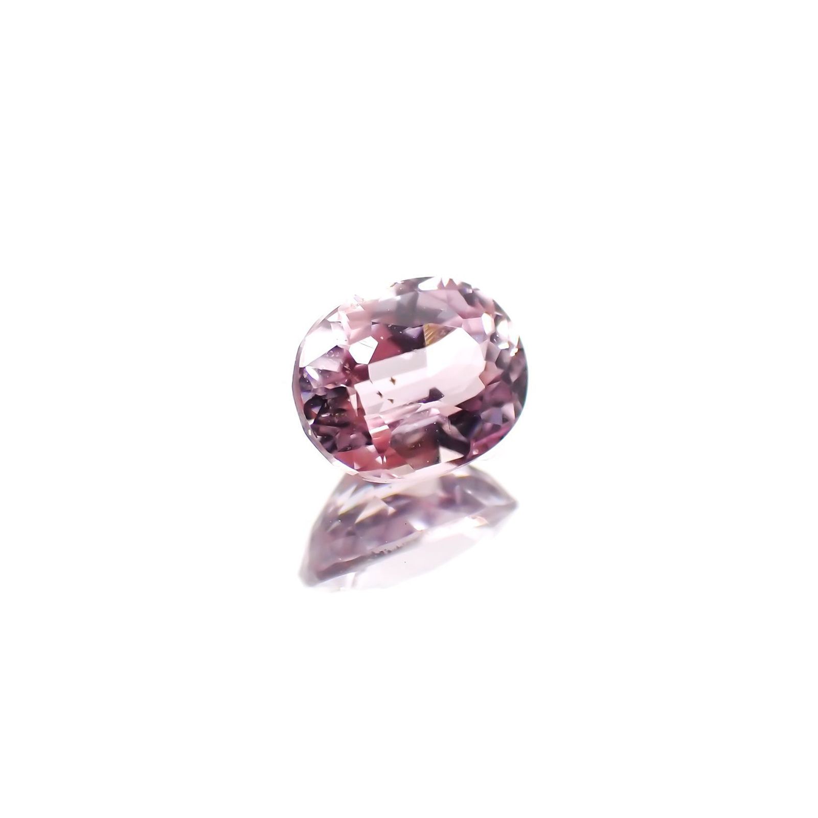 カラーシフト ピンクダイアスポア(宝石名ダイアスポア)アフガニスタン産 0.56ct 識別済[231124284]5.6x4.4mm前後