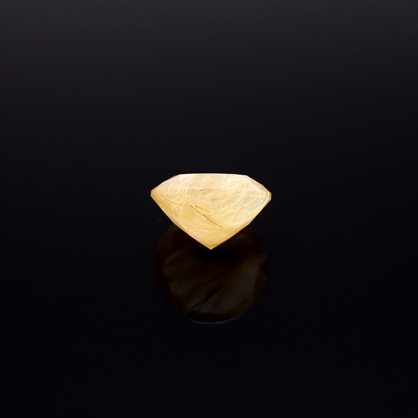 ルチルクォーツ ブラジル産 4.35ct / 10.9x10.9mm前後 [260732405]