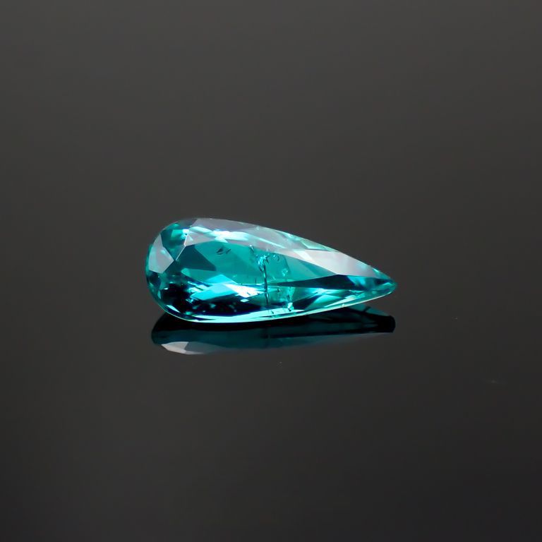 パライバトルマリン(宝石名トルマリン/別名パライバ・トルマリン)ブラジル産 GIA鑑付 0.31ct / 7.6x3.2mm前後 [221018786]