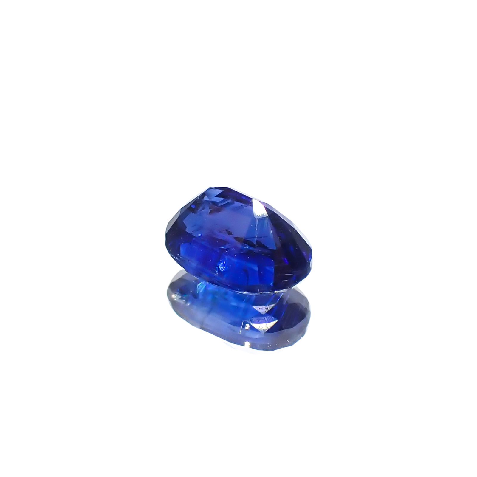 カイヤナイト(宝石名カイヤナイト)ネパール産 1.30ct 識別済[231225176]7.3x5.3mm前後