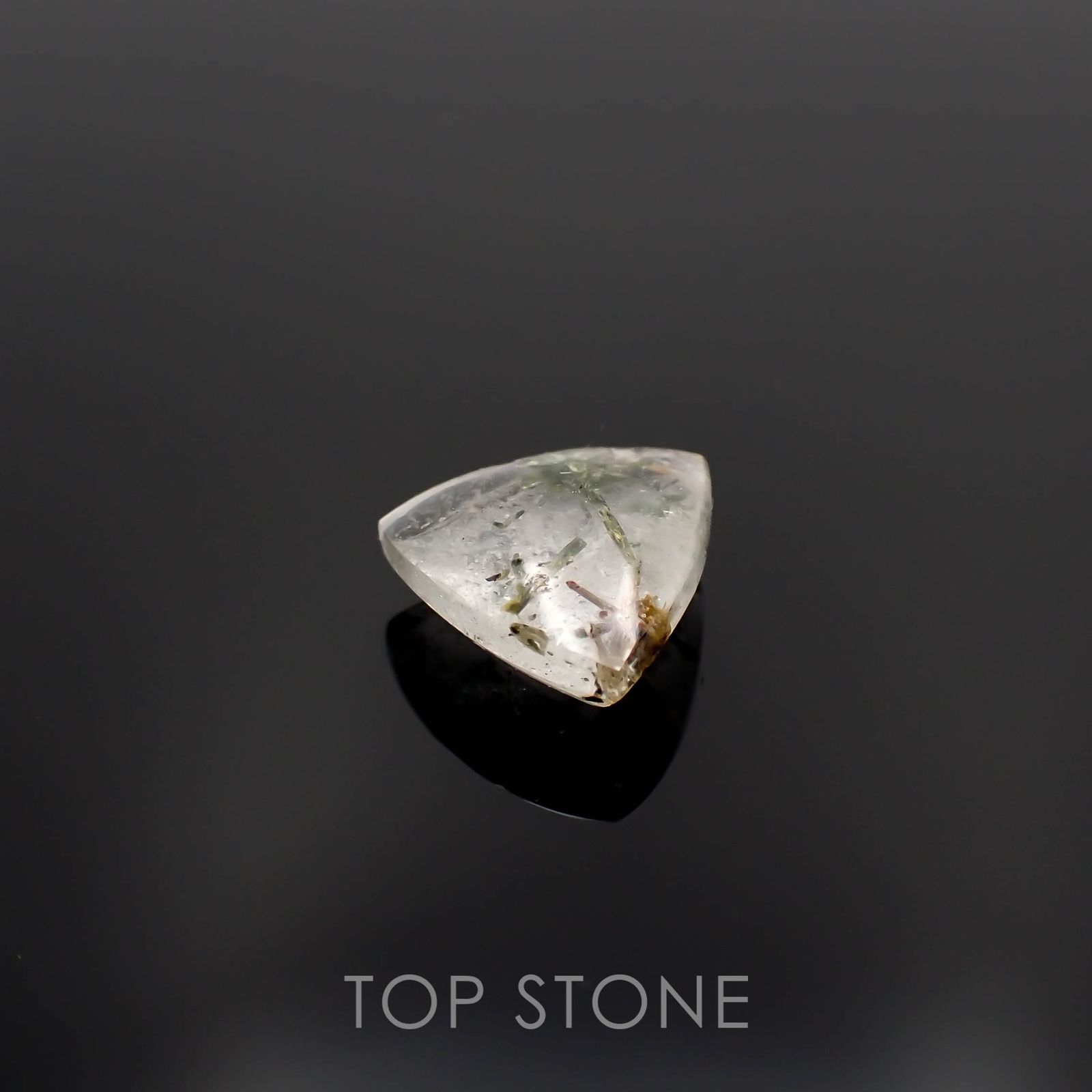 ヘデンベルジャイトインクォーツ インドネシア産 1.99ct[230120046]8.8x9.1mm前後