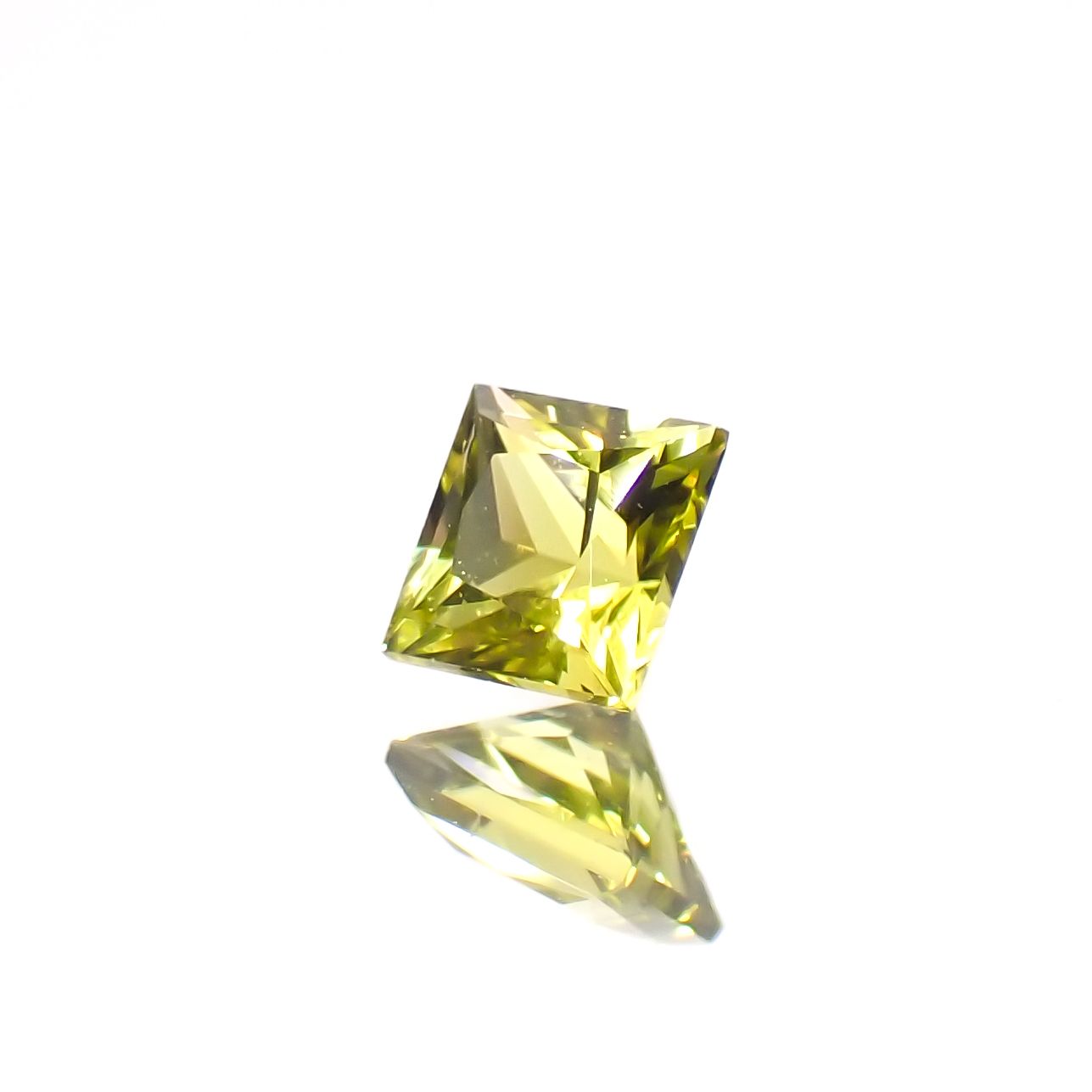 ◇プリンセスカット◇カナリートルマリン ザンビア・カナリー鉱山産 0.15ct[230823149]2.9x2.9mm前後