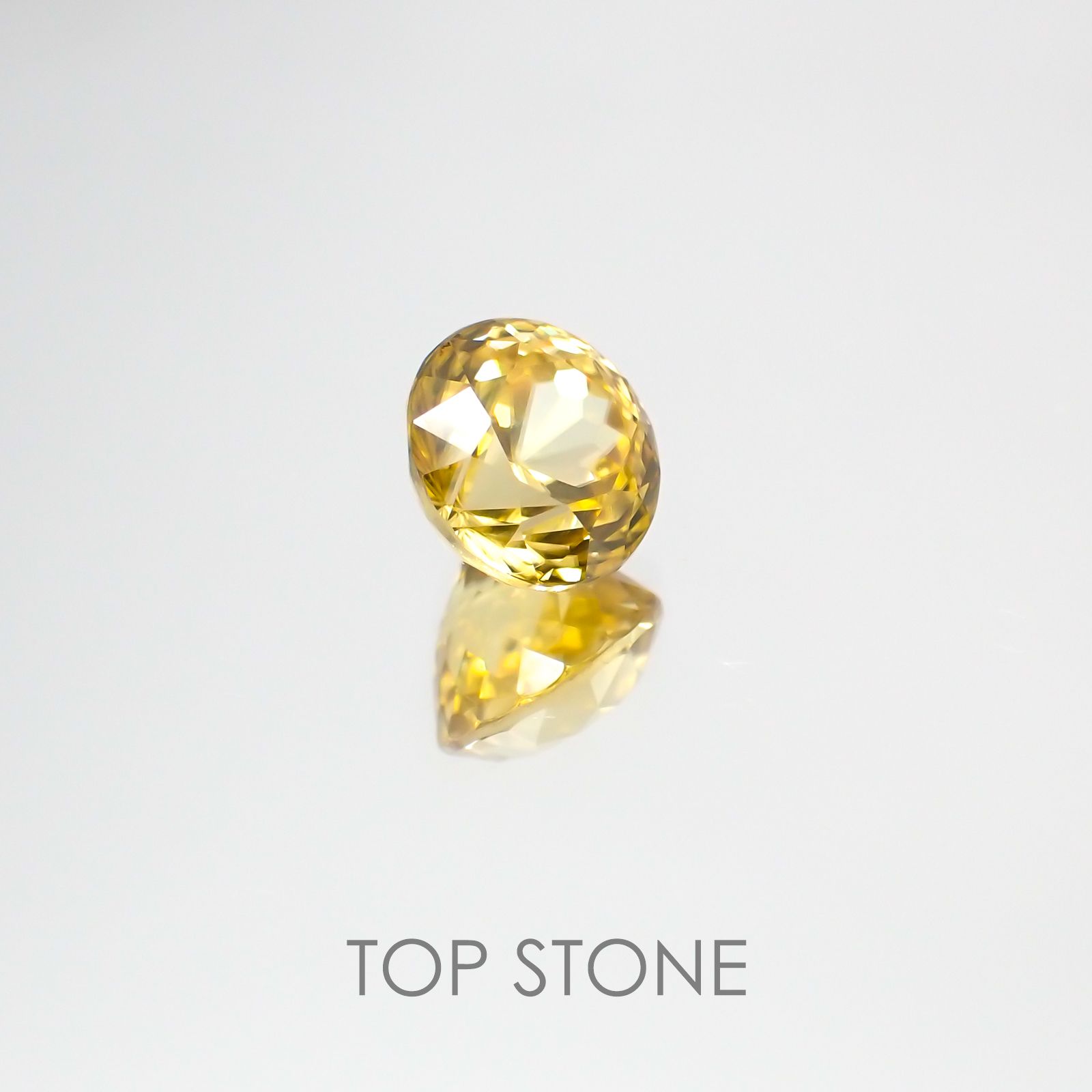 イエロージルコン スリランカ,カンボジア産 ルース 2.42ct[21018070]7×7mm前後