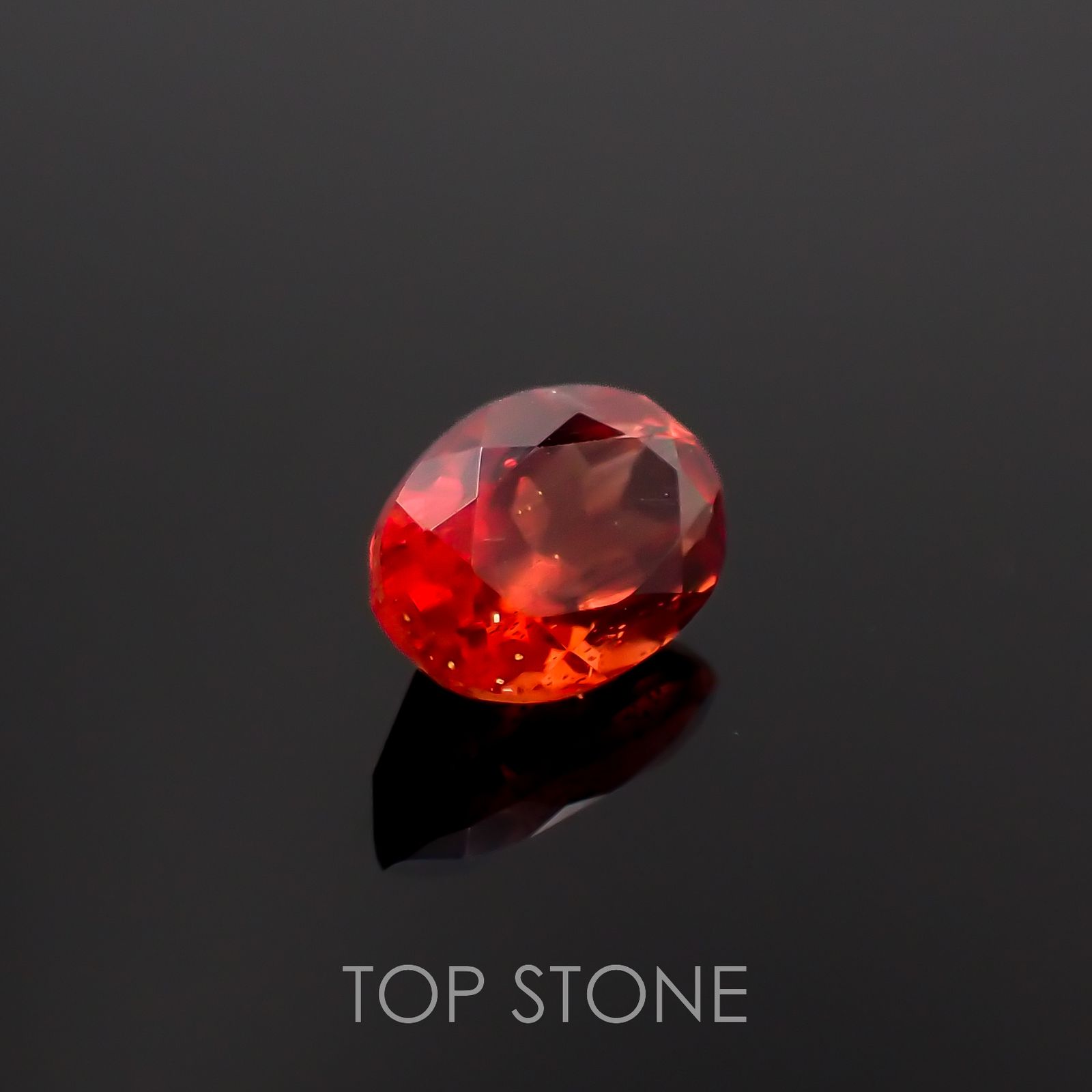 オレゴンサンストーン アメリカ・オレゴン州産 0.77ct[230119977]7x4.8mm前後