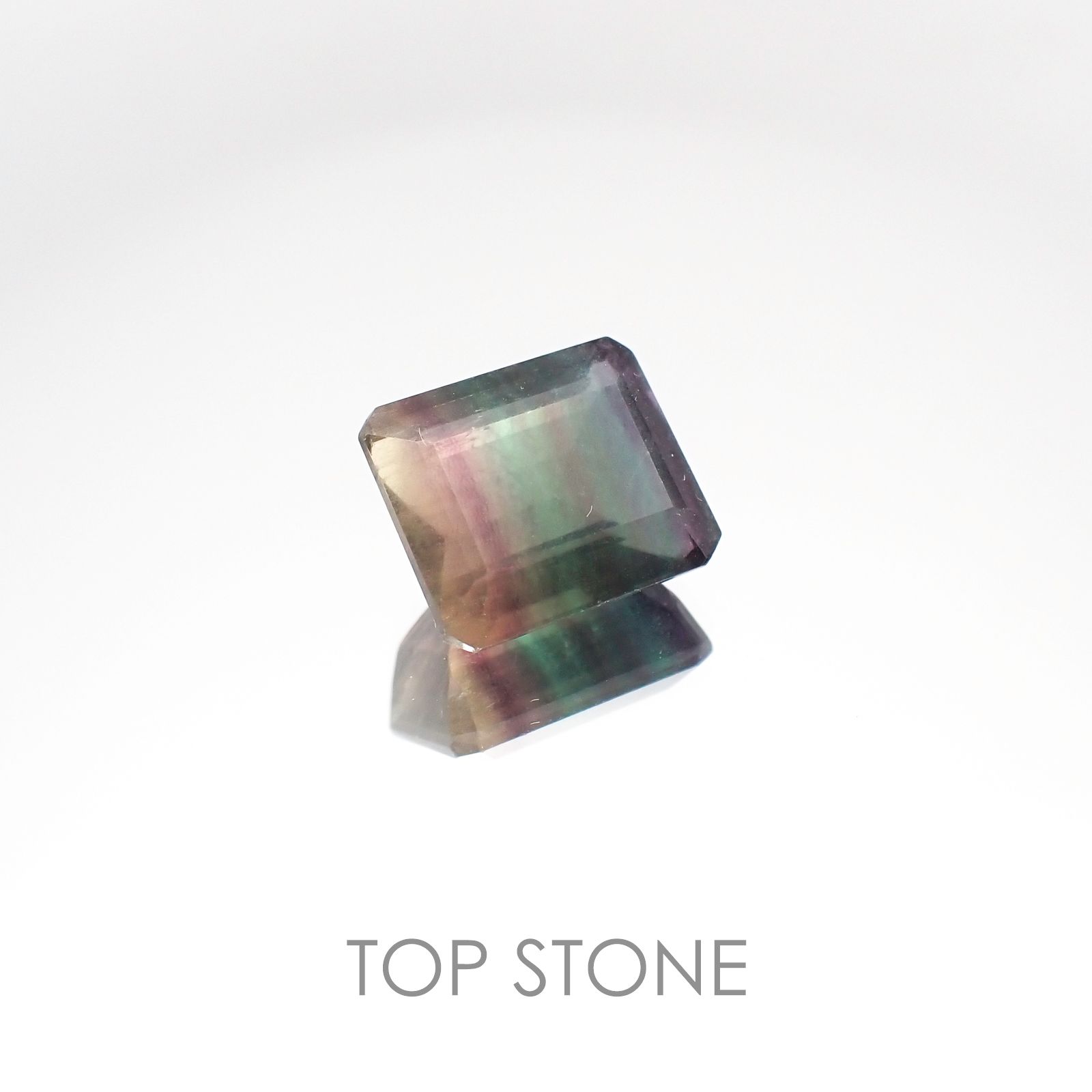 バイカラーフローライト ブラジル産 ルース 7.72ct[2010107056]11.9×10.1mm前後