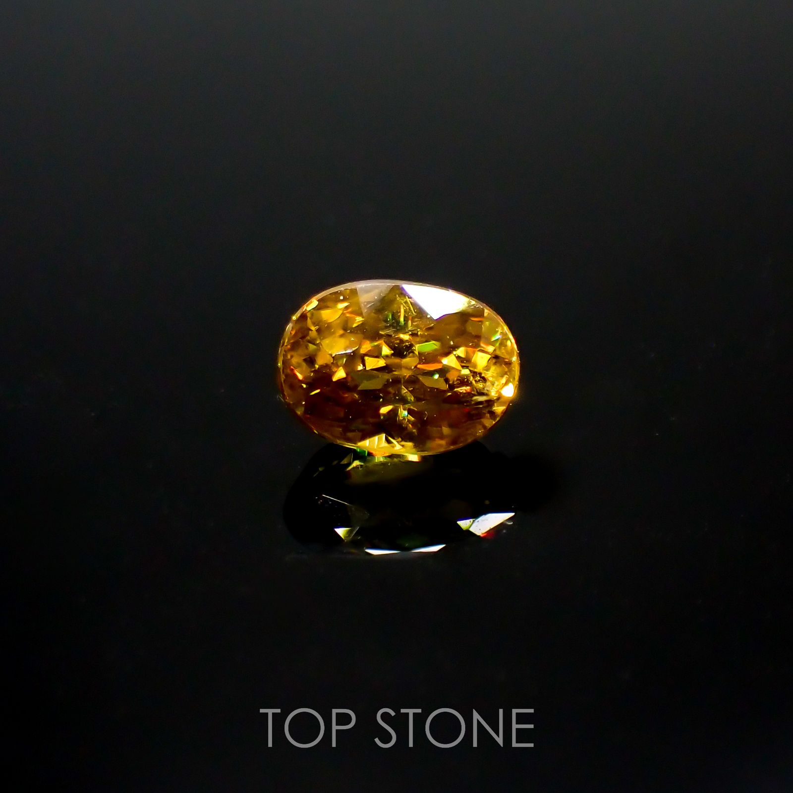 ゴールデンスフェーン(宝石名スフェーン)ナミビア産 1.16ct 識別済[220616578]7x5.1mm前後