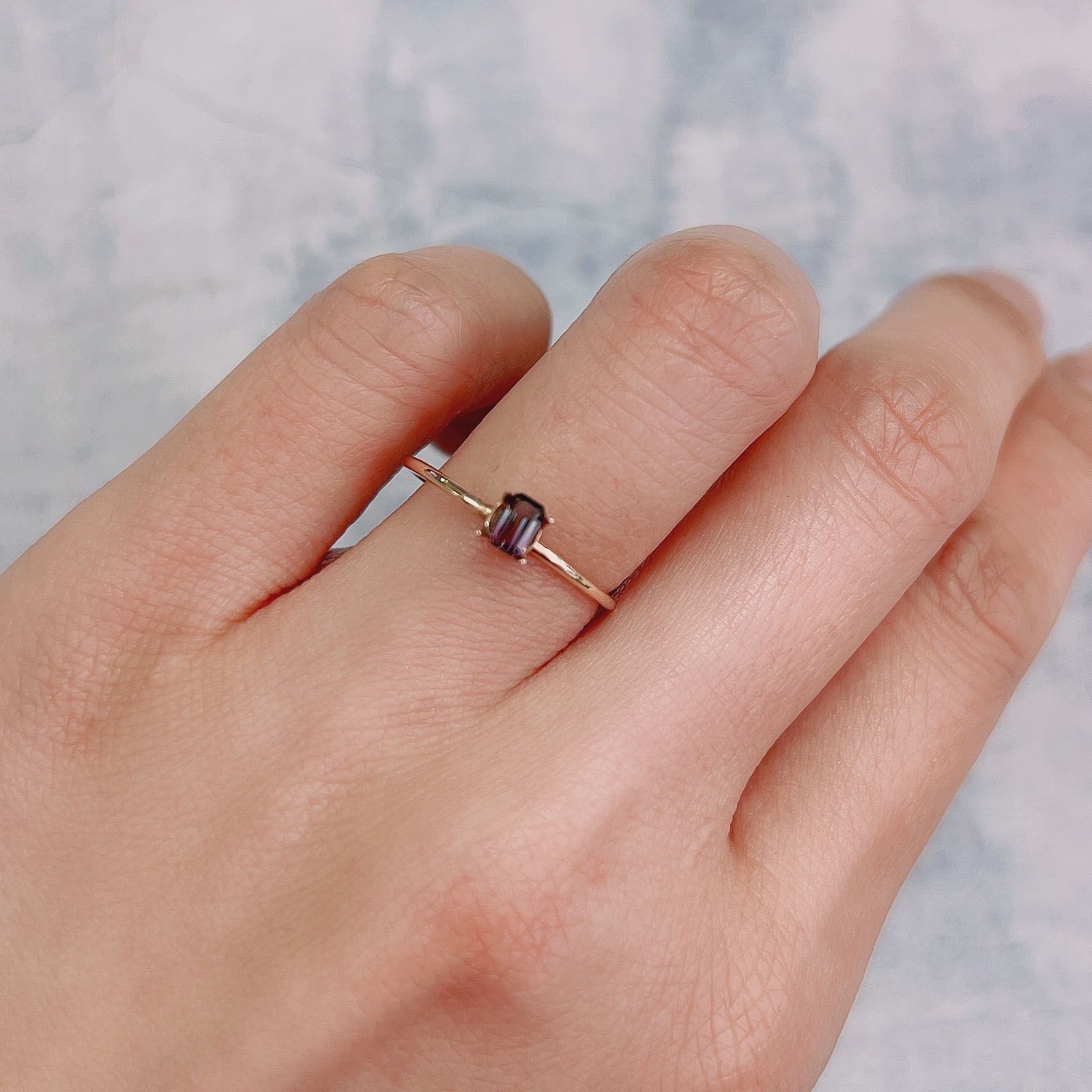 バイカラーサファイア(宝石名バイカラー・サファイア) タンザニア産 0.25ct 識別済[20128468]4×2.6mm前後