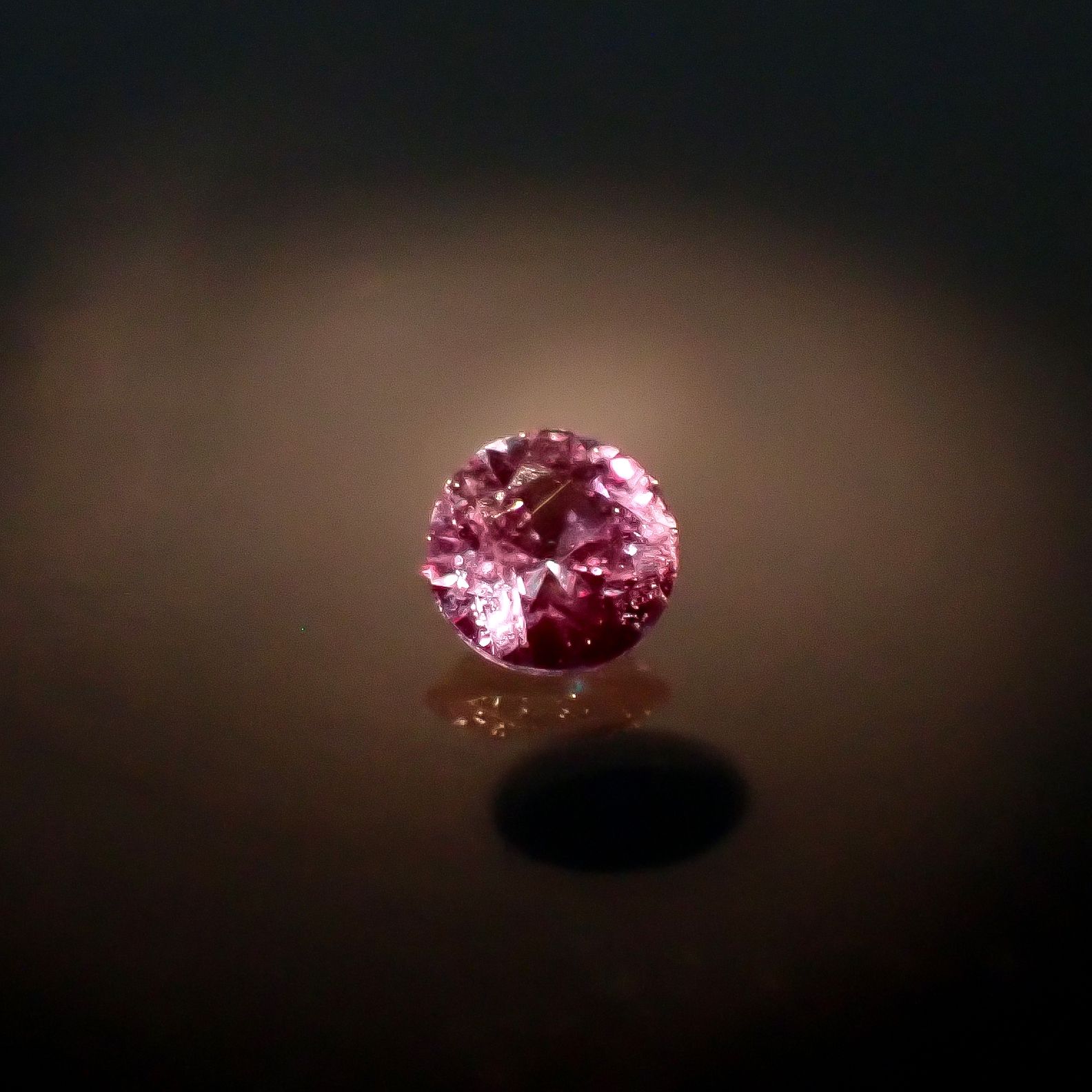 アレキサンドライト ロシア産 0.021ct [250329910]1.7x1.7mm前後
