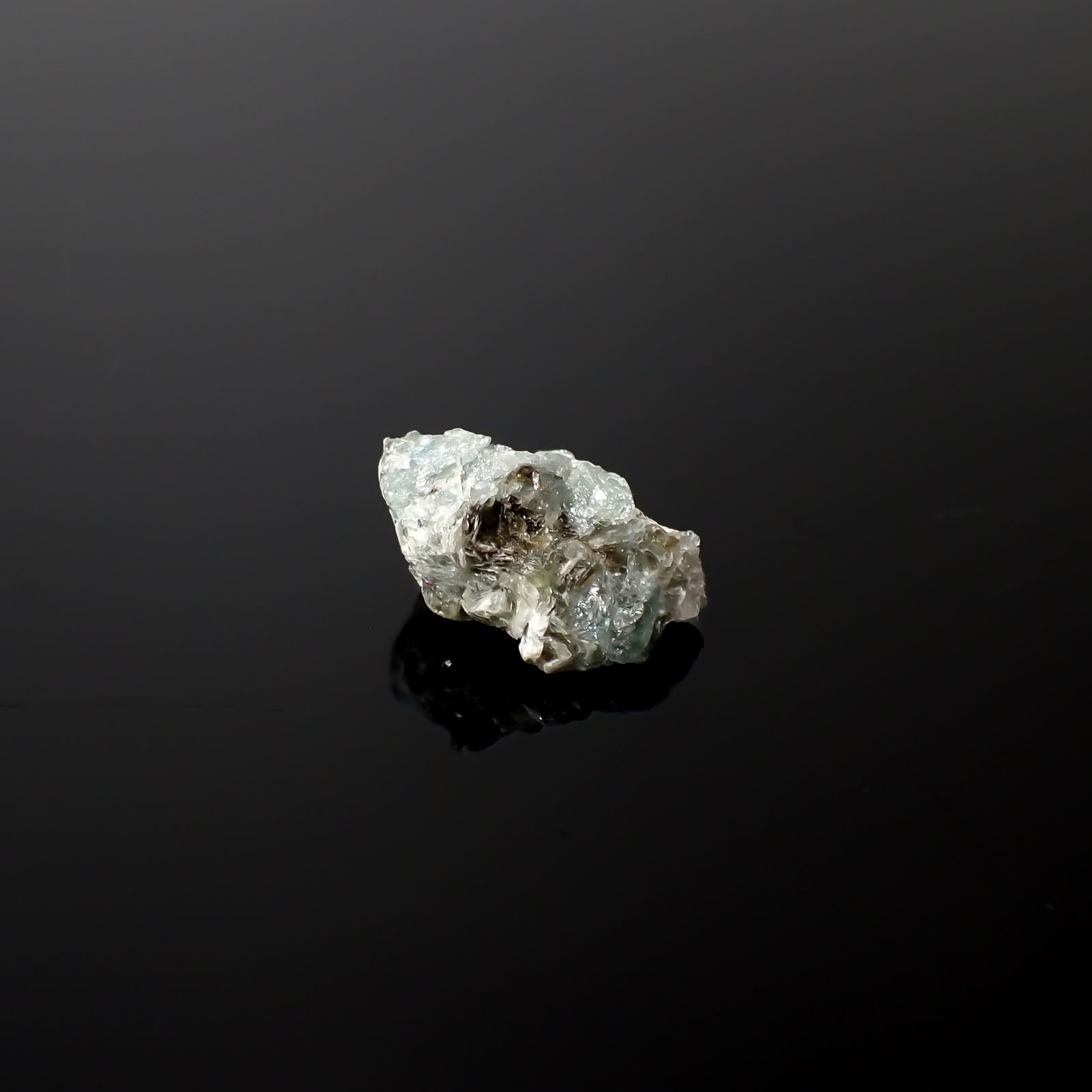 アレキサンドライト 原石 ロシア産 9.59ct[240427019]16.3x12.5mm前後