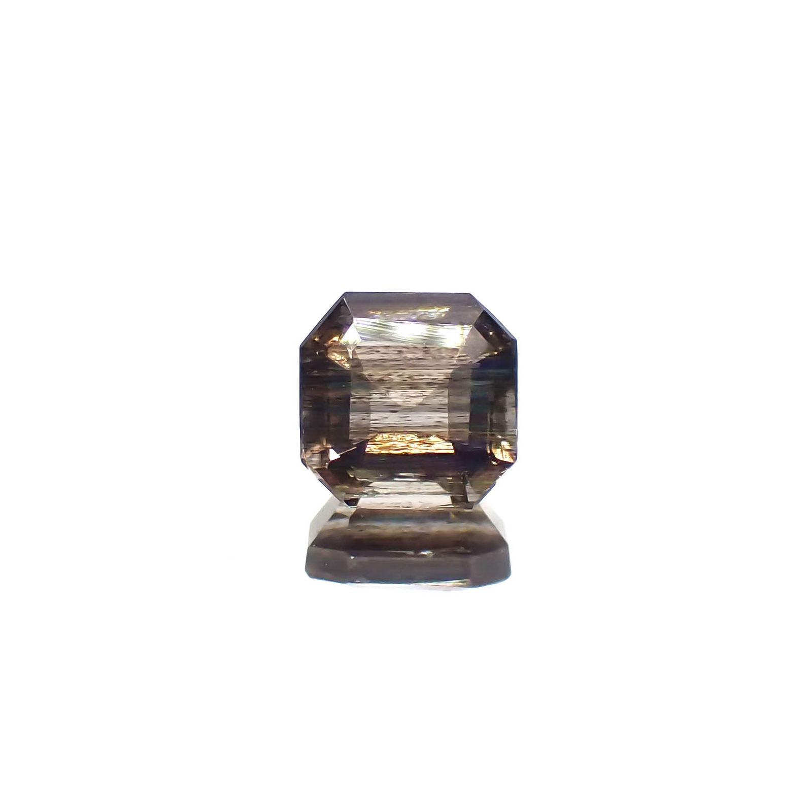 レインボースキャポライト ブラジル産 0.59ct[230320924]5.1x5mm前後