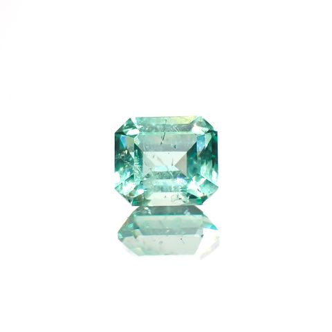 ノンオイル エメラルド ロシア産 0.34ct[230421686]4.4x3.8mm前後