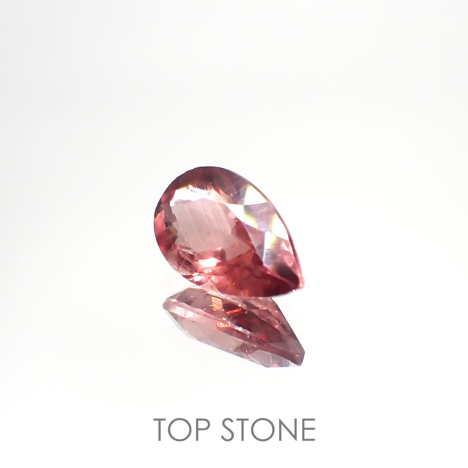 ピンクアパタイト(宝石名アパタイト) ブラジル産 1.62ct 識別済[210912465]9.8×6.2mm前後