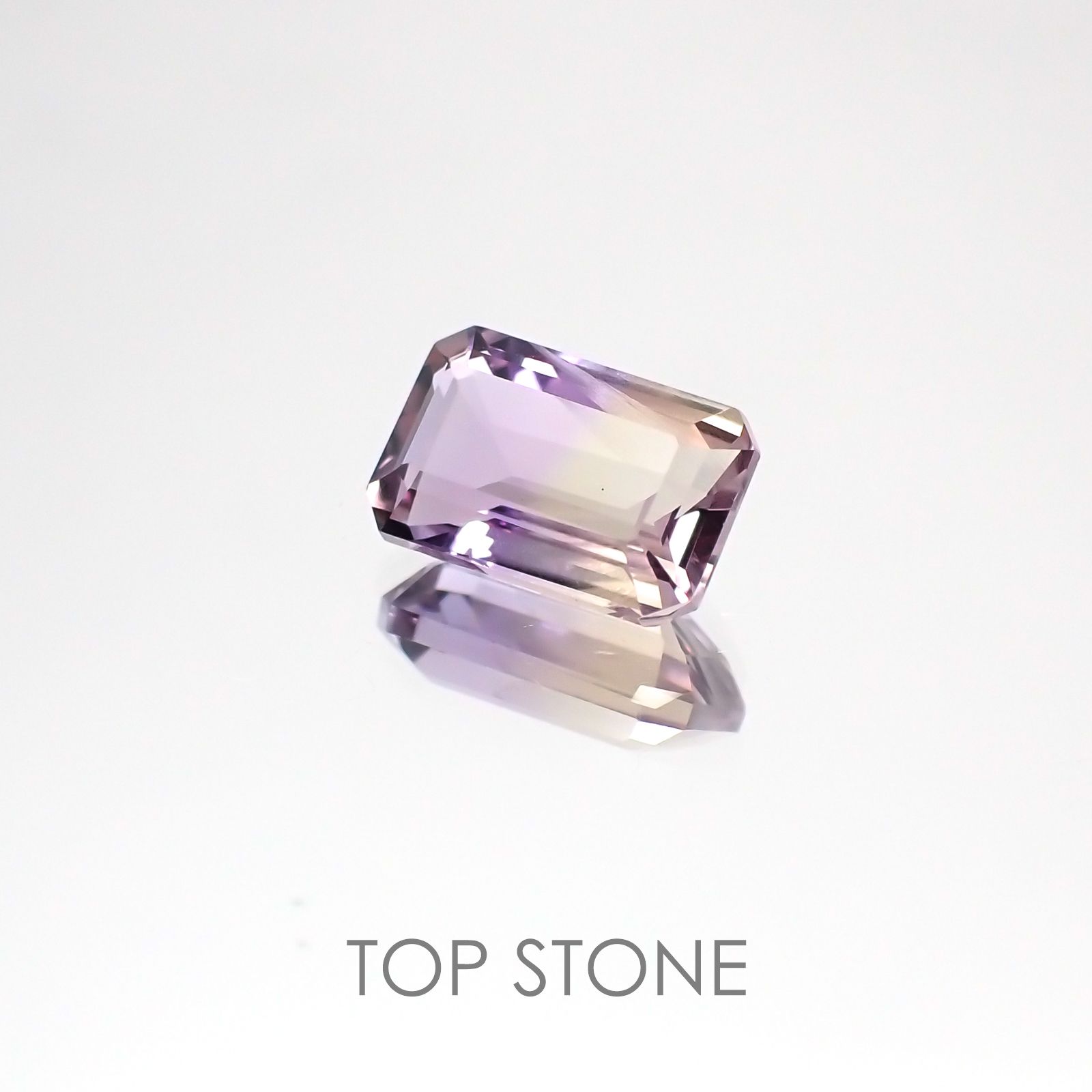 アメトリン ブラジル産 ルース 1.41ct[21028378]8.4×5.5mm前後
