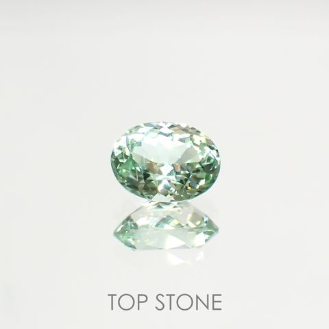 バナジウムコーネルピン(宝石名コーネルピン)タンザニア・タンガ州産 1.34ct 識別済[220115634]7.7x5.8mm前後