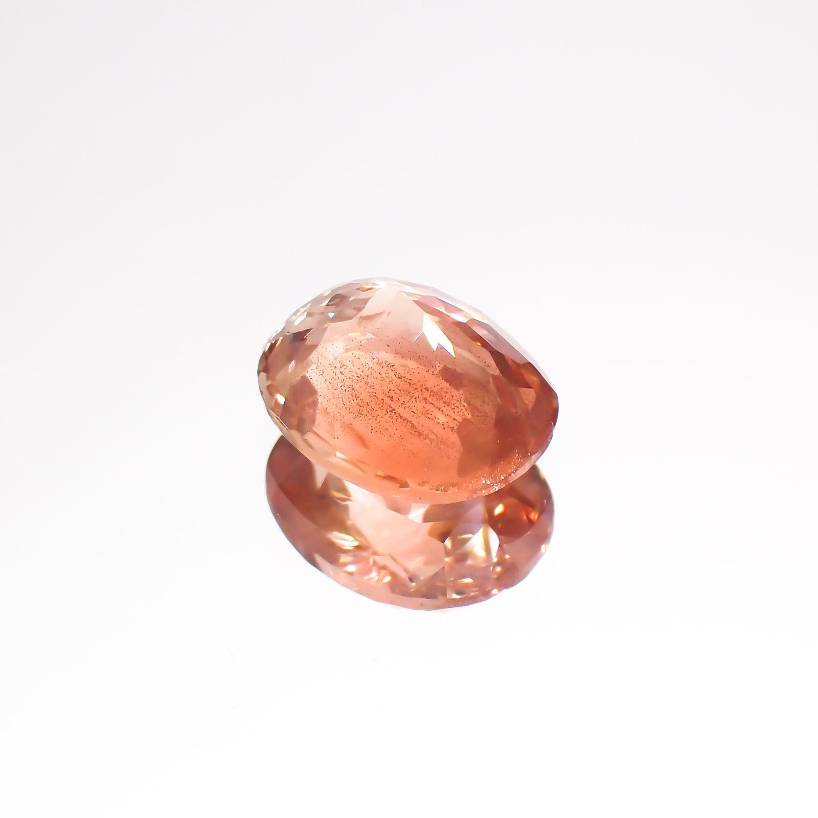 オレゴンサンストーン(宝石名ラブラドライト)アメリカ・オレゴン州産 1.86ct 識別済[231124123]8.9x7.3mm前後