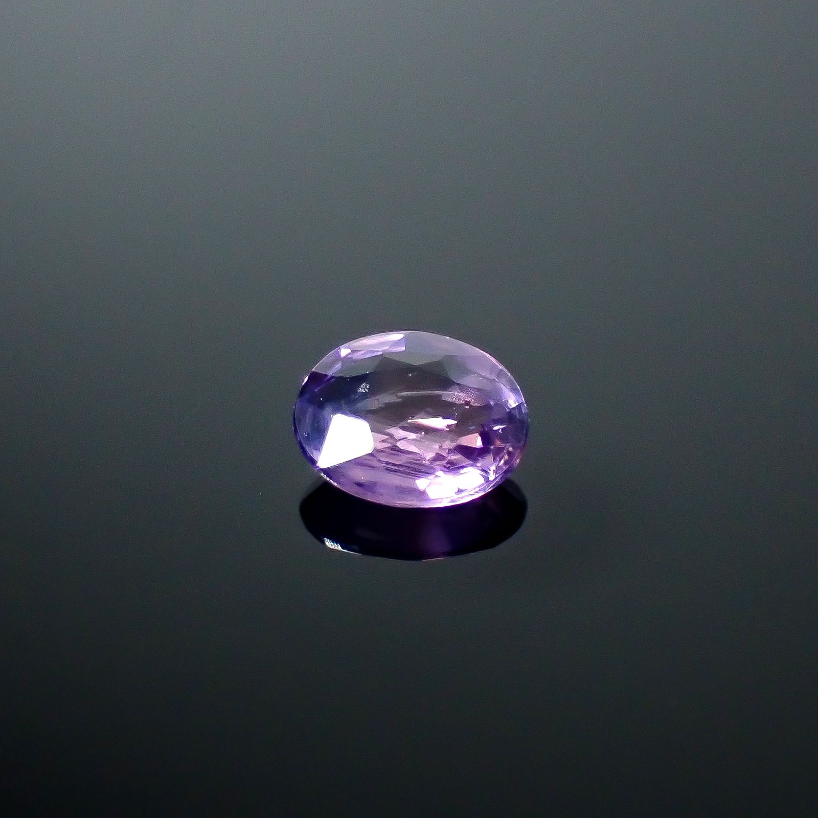ウィンザーサファイア タンザニア・ウィンザー産 0.49ct [250730827]5.3x4.5mm前後