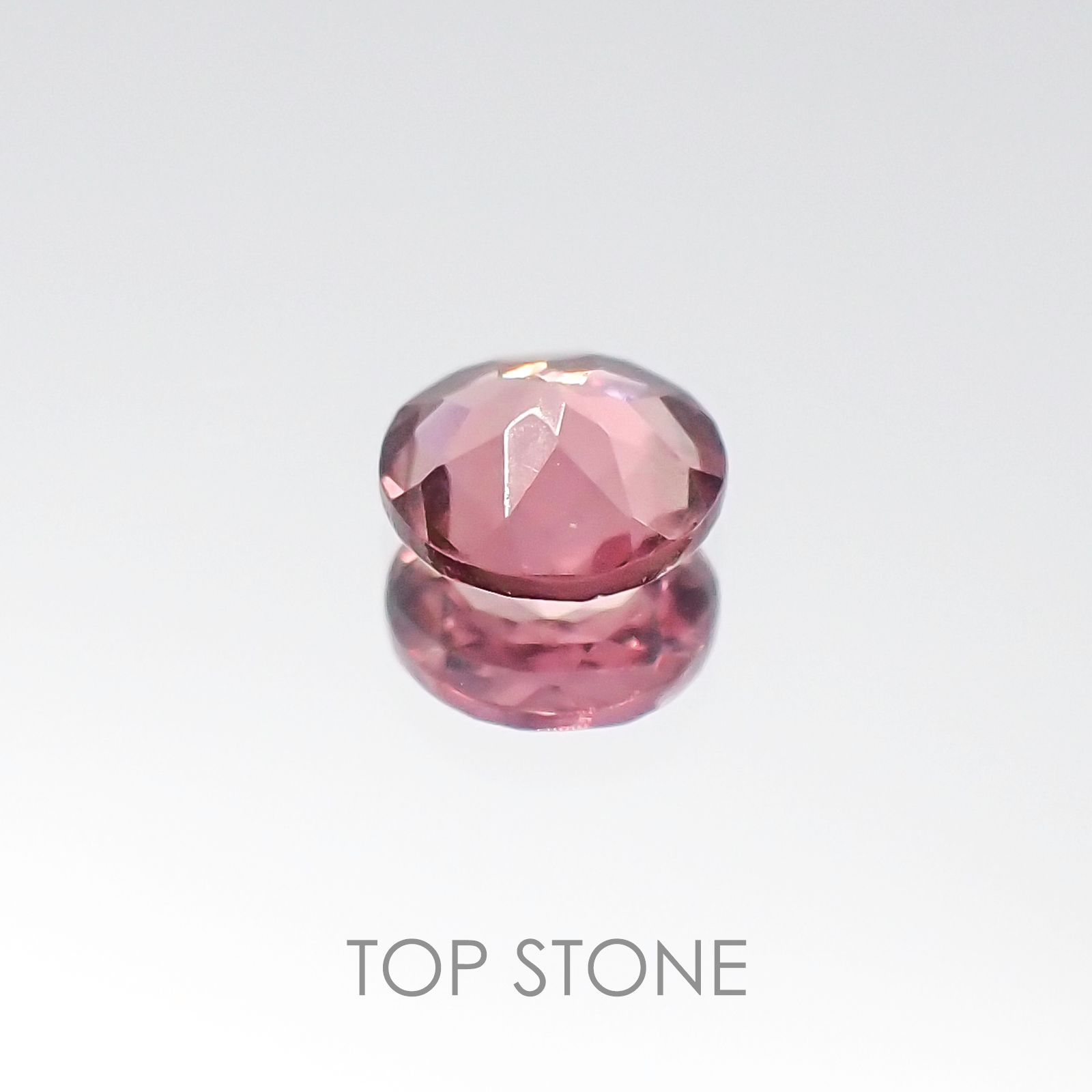 カラーチェンジマラヤガーネット タンザニア産 ルース 0.49ct[20096101]5×4.9mm前後