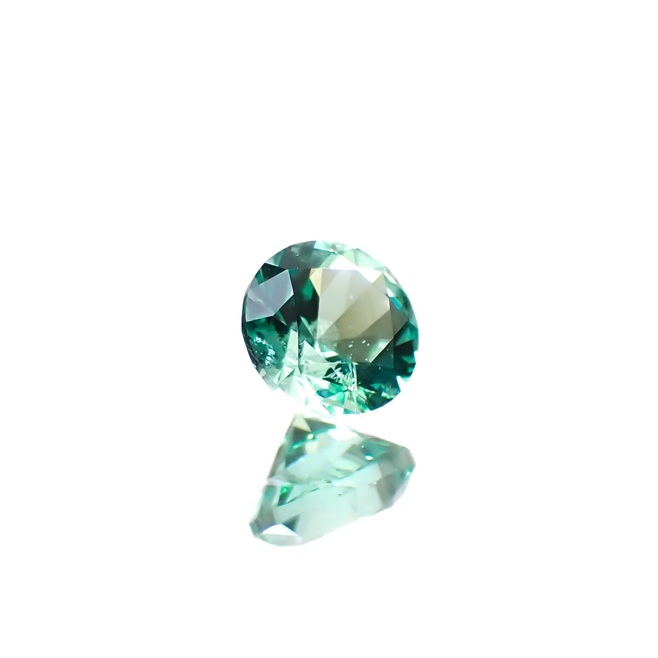 ノンオイルエメラルド ロシア産 0.10ct [250229872]3.1x3.1mm前後