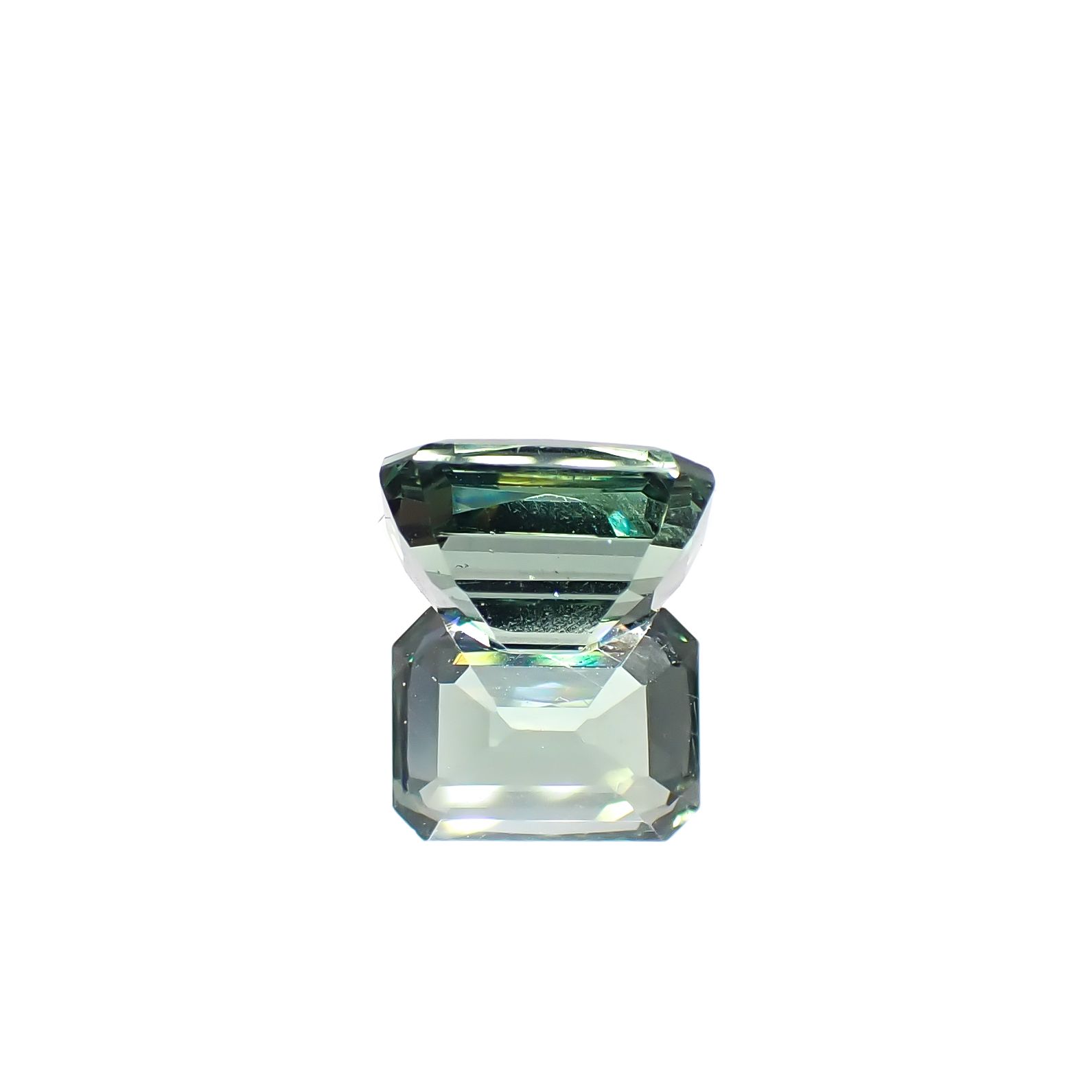 ノーブルモロキサイト(グリーンアパタイト) マダガスカル産 1.75ct[240928981]7.5x5.6mm前後