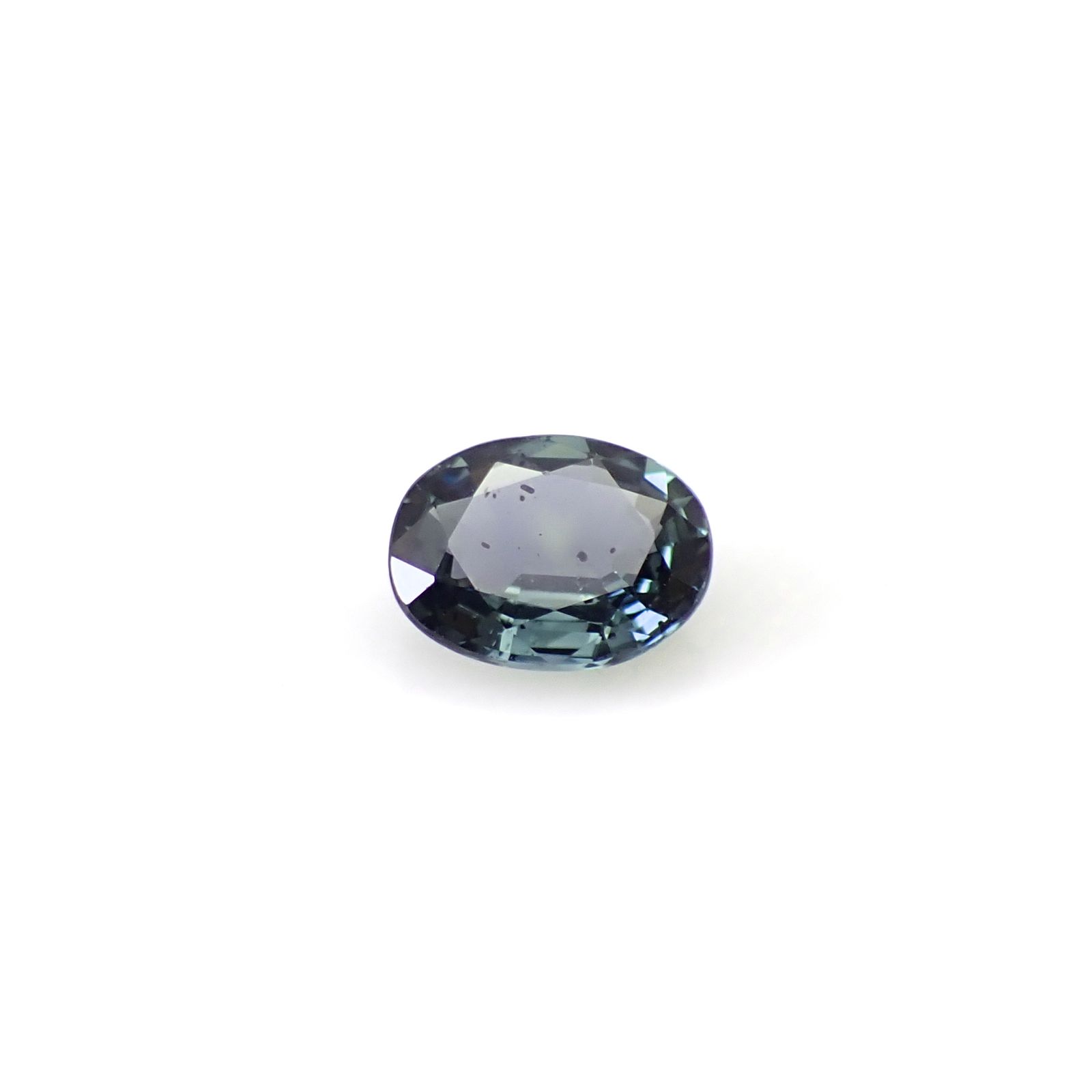 バイカラーサファイア(宝石名バイカラー・サファイア) マダガスカル/スリランカ産 1.27ct 識別済[210912478]7.6×5.8mm前後
