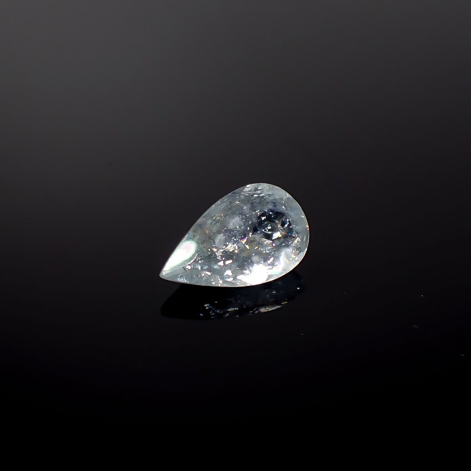 イリデッセンスアクアマリン ブラジル産 1.49ct [250730710]10.7x6.5mm前後