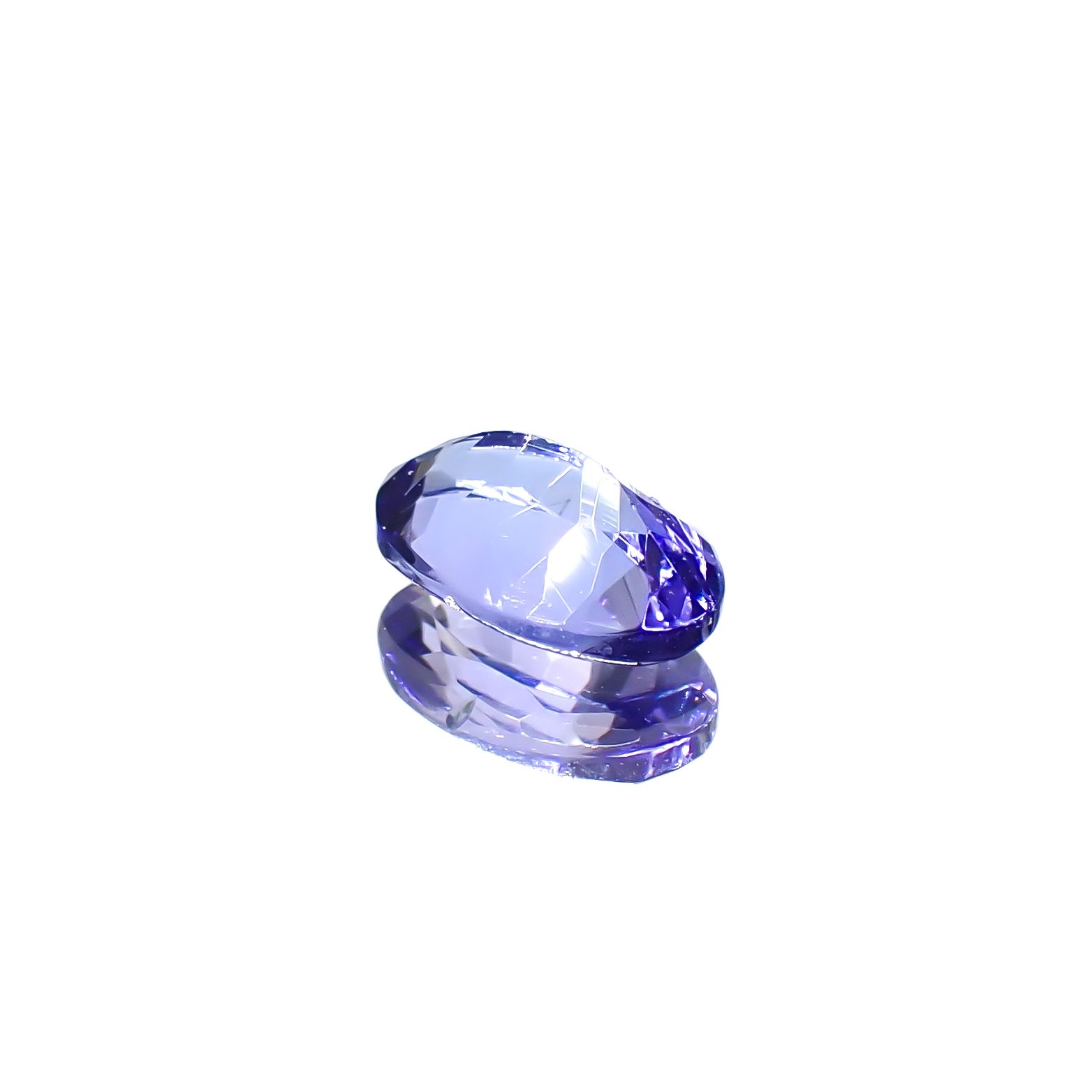 タンザナイト(宝石名タンザナイト)タンザニア産 0.47ct 識別済[240628337]6x3.9mm前後