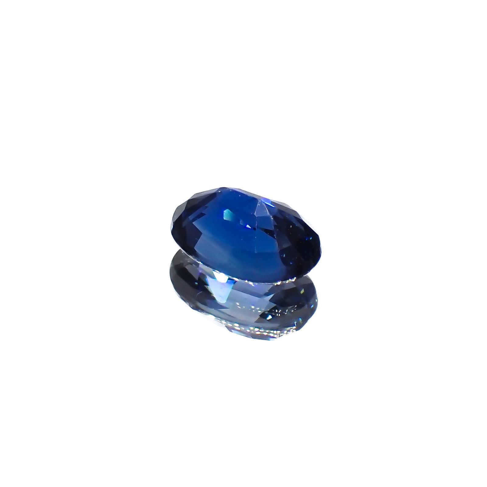 サファイア(宝石名サファイア)スリランカ/マダガスカル産 0.71ct 識別済[230120242]6.3x4.4mm前後